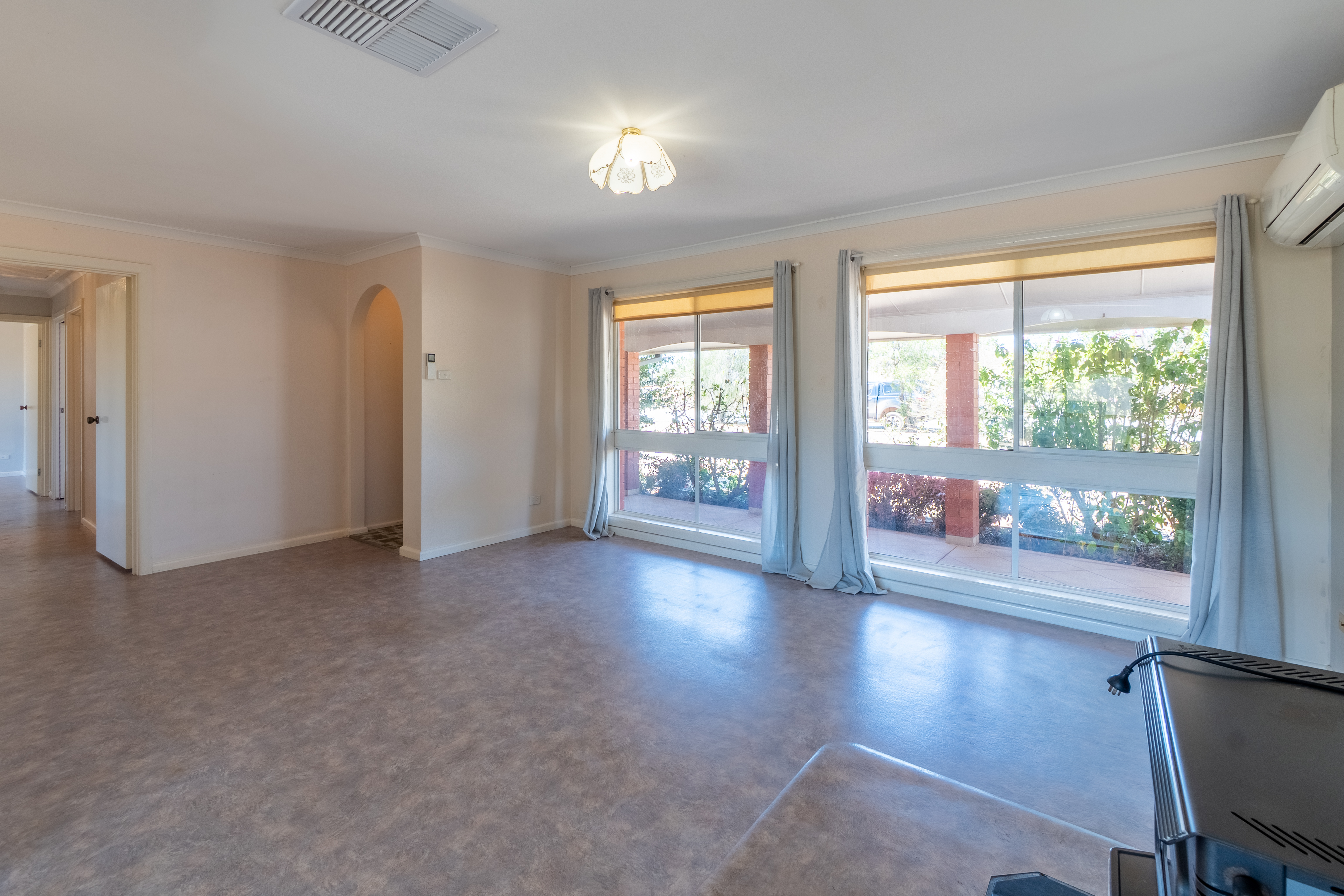 3-bedroom house at 44 STINSON STREET, Coolamon NSW 2701, Coolamon, New South Wales