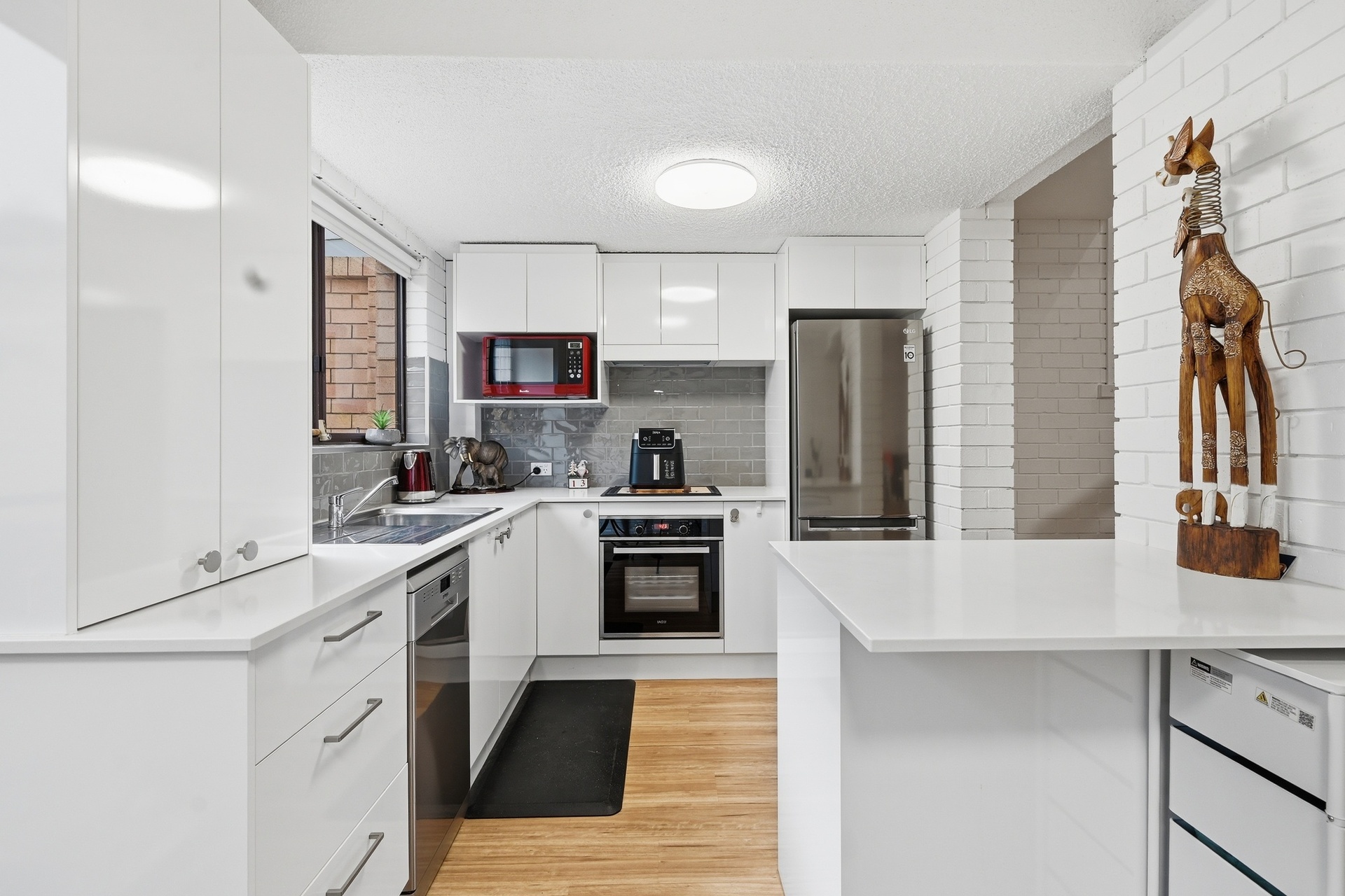 2-bedroom unit at 9/57-59 Park Beach Road, Coffs Harbour, NSW 2450, Coffs Harbour, New South Wales