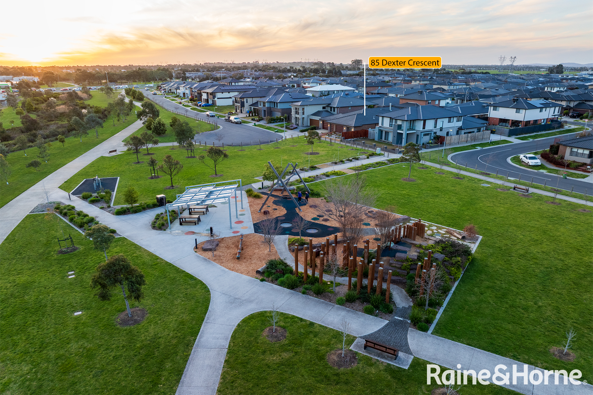 85 Dexter Crescent, Clyde North, VIC 3978 - Image 10