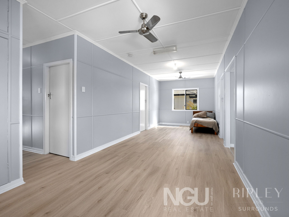 151 CASCADE STREET, Raceview QLD 4305 - Image 3
