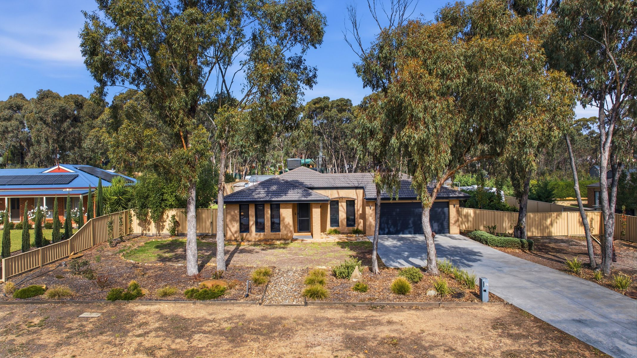 74 PIONEER DRIVE, Maiden Gully VIC 3551 - Image 1