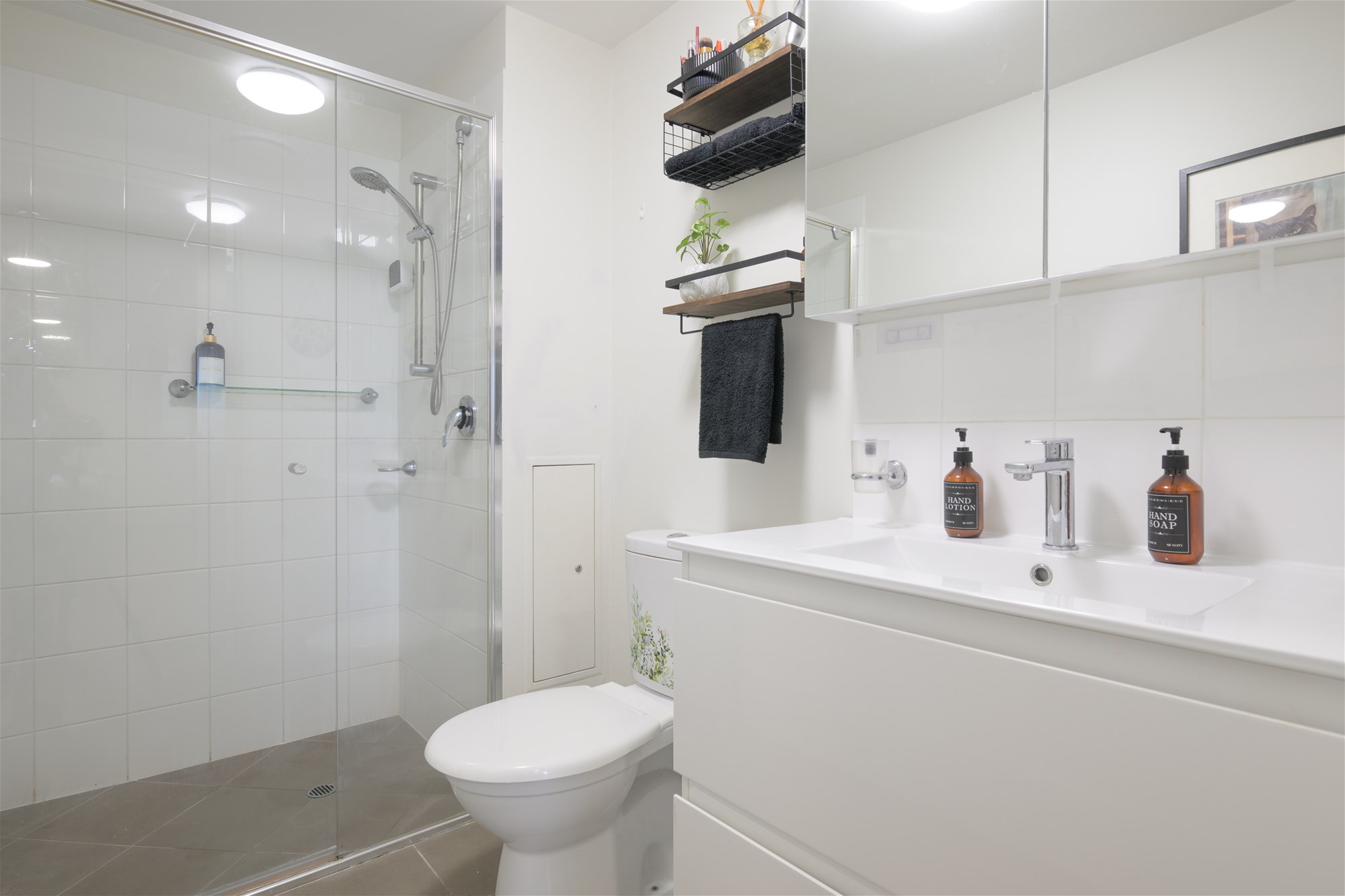 213-214/66-68 Oaka Lane, Gladstone Central, Qld, 4680 - Image 10