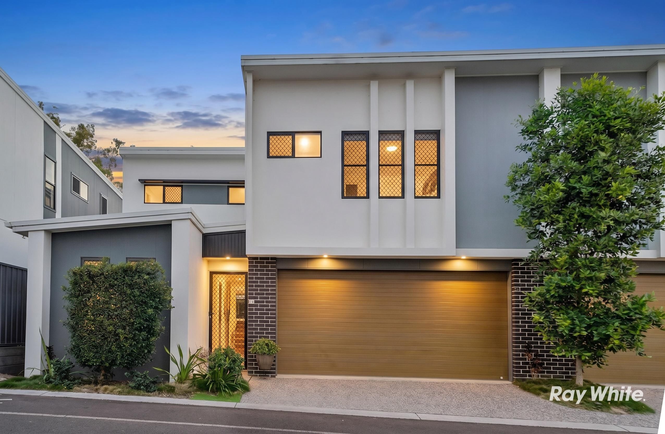 21/7 Delonix Place, Eight Mile Plains, Qld, 4113 - Image 1