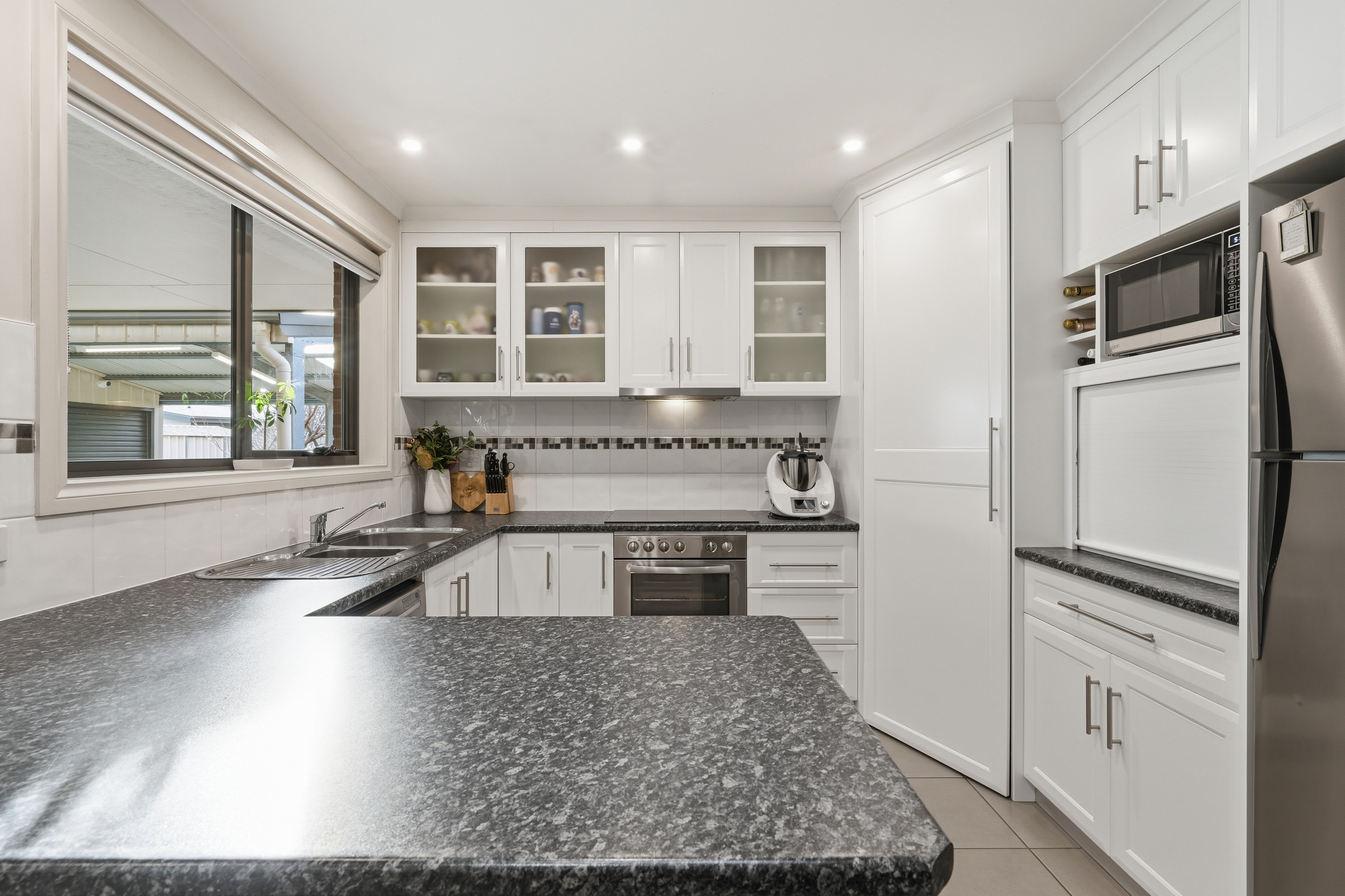 187 BRANSCOMBE ROAD, Claremont TAS 7011 - Image 10
