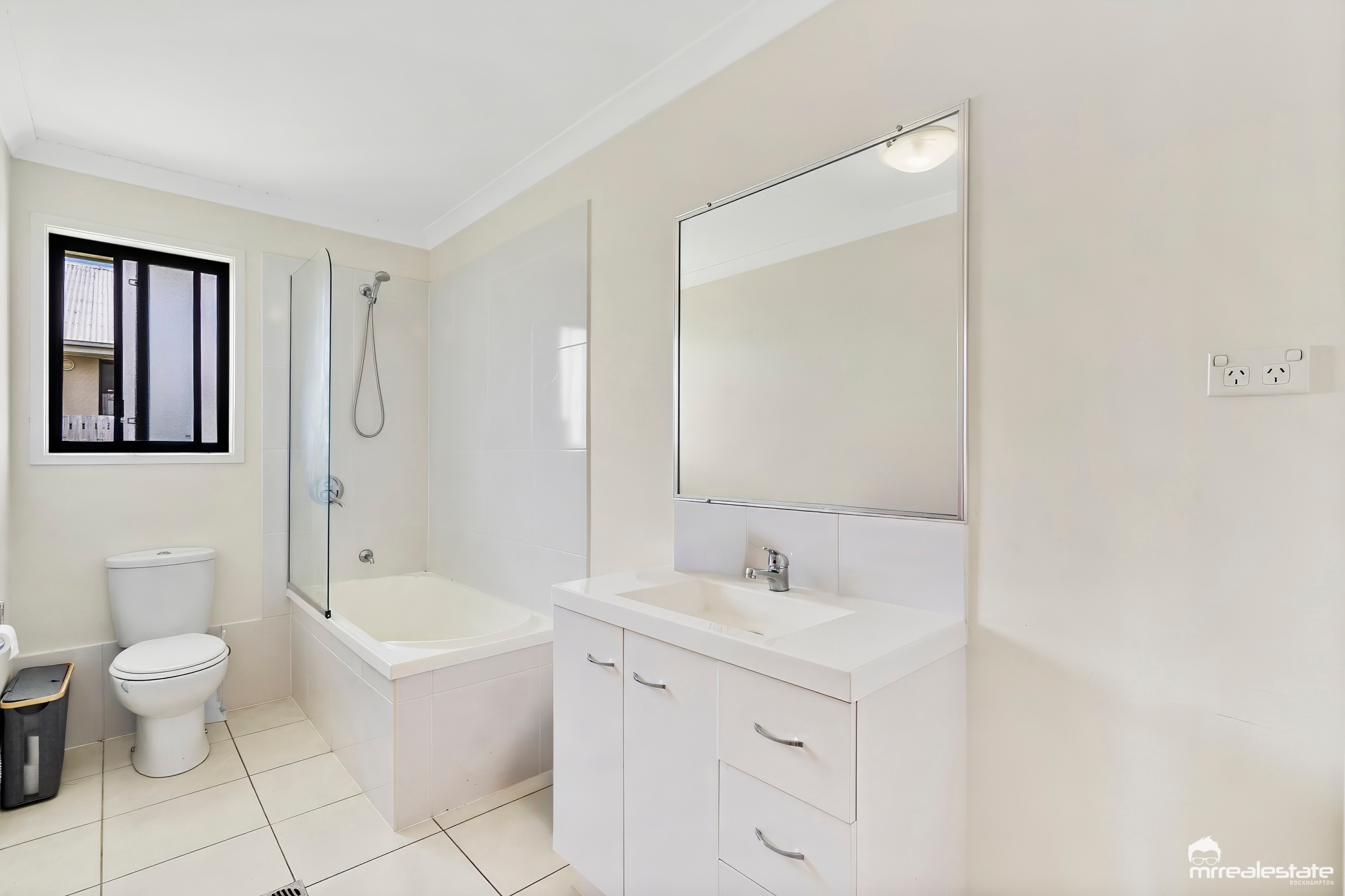 27 Brodie Drive, Gracemere, QLD 4702 - Image 8