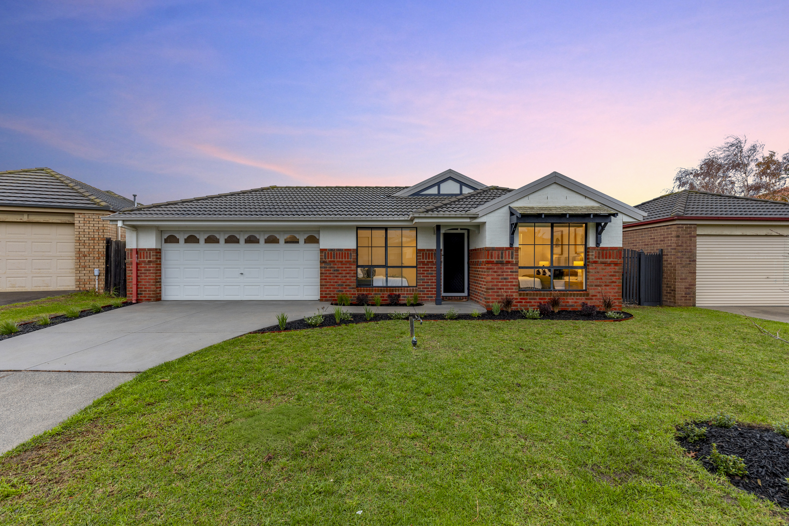 76 HARRINGTON DRIVE, Narre Warren South VIC 3805 - Image 1
