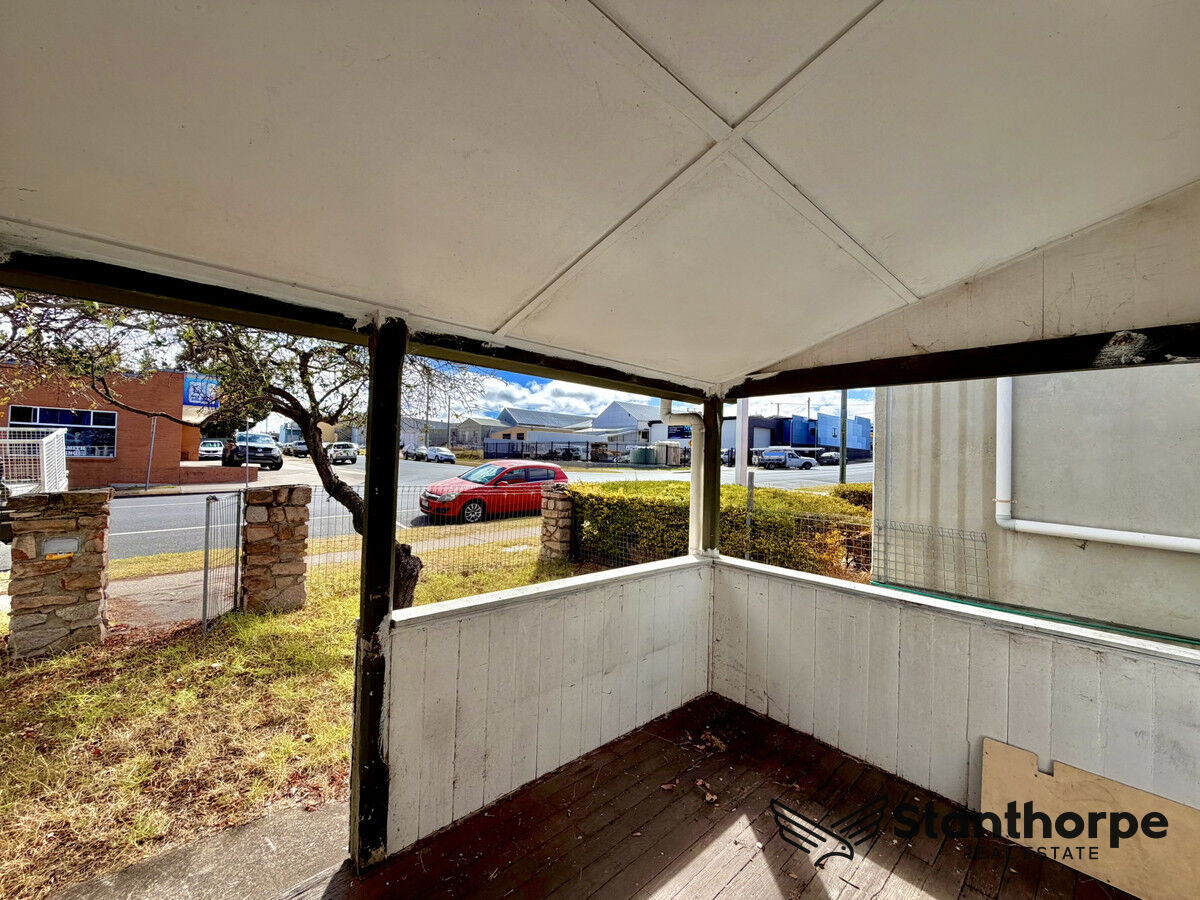 109 FOLKESTONE STREET, Stanthorpe QLD 4380 - Image 6