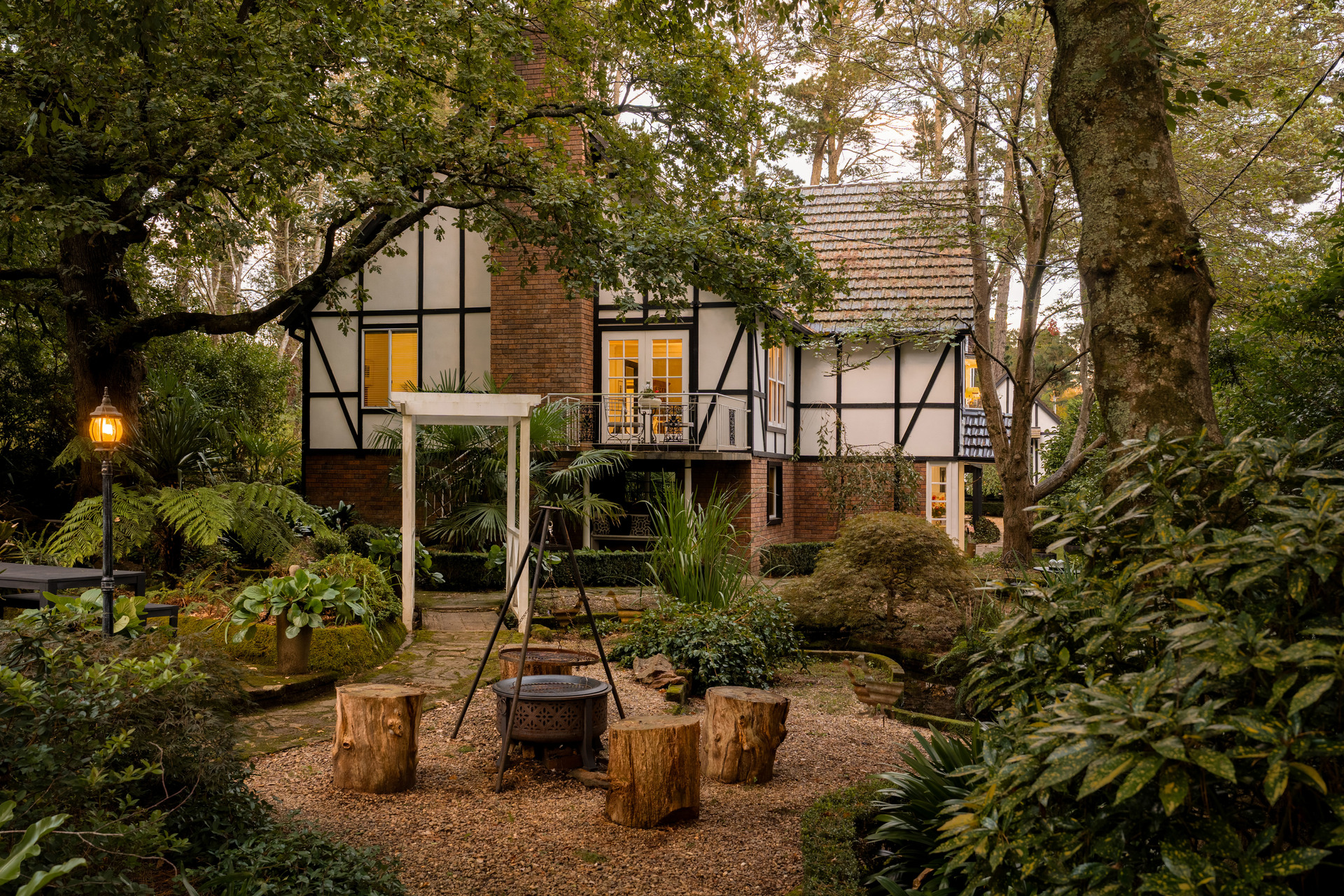 4-bedroom house at 25 LANGFORD ROAD, Wentworth Falls NSW 2782, Blue Mountains, New South Wales
