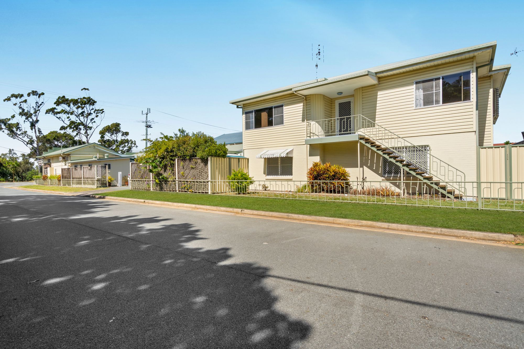 27 Minjungbal Drive, Tweed Heads South, Nsw, 2486 - Image 3