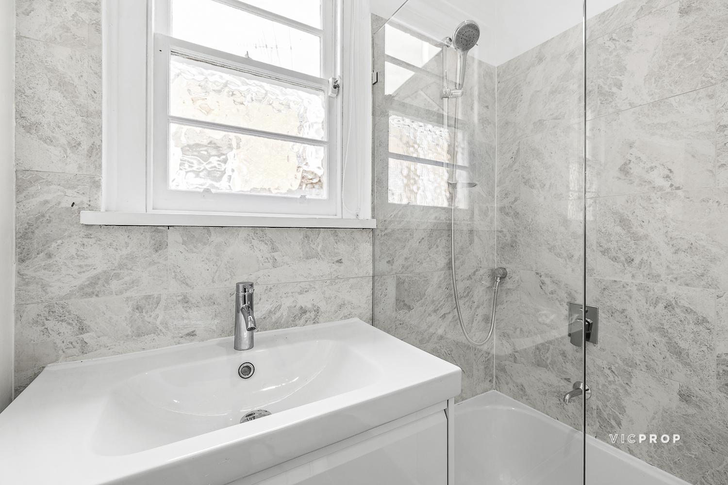2-bedroom house at 109 EASTWOOD STREET, Kensington VIC 3031, Melbourne, Victoria