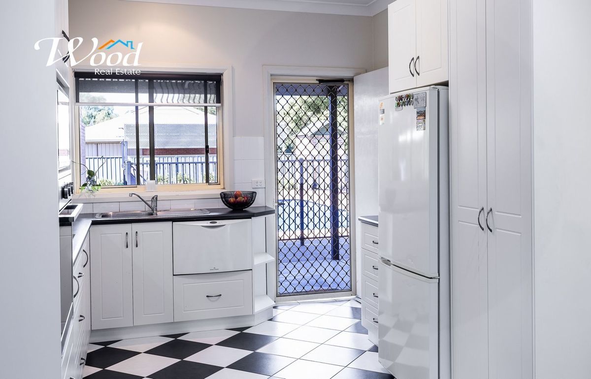 4-bedroom house at 52-54 HAMMER STREET, Howlong NSW 2643, Federation, New South Wales