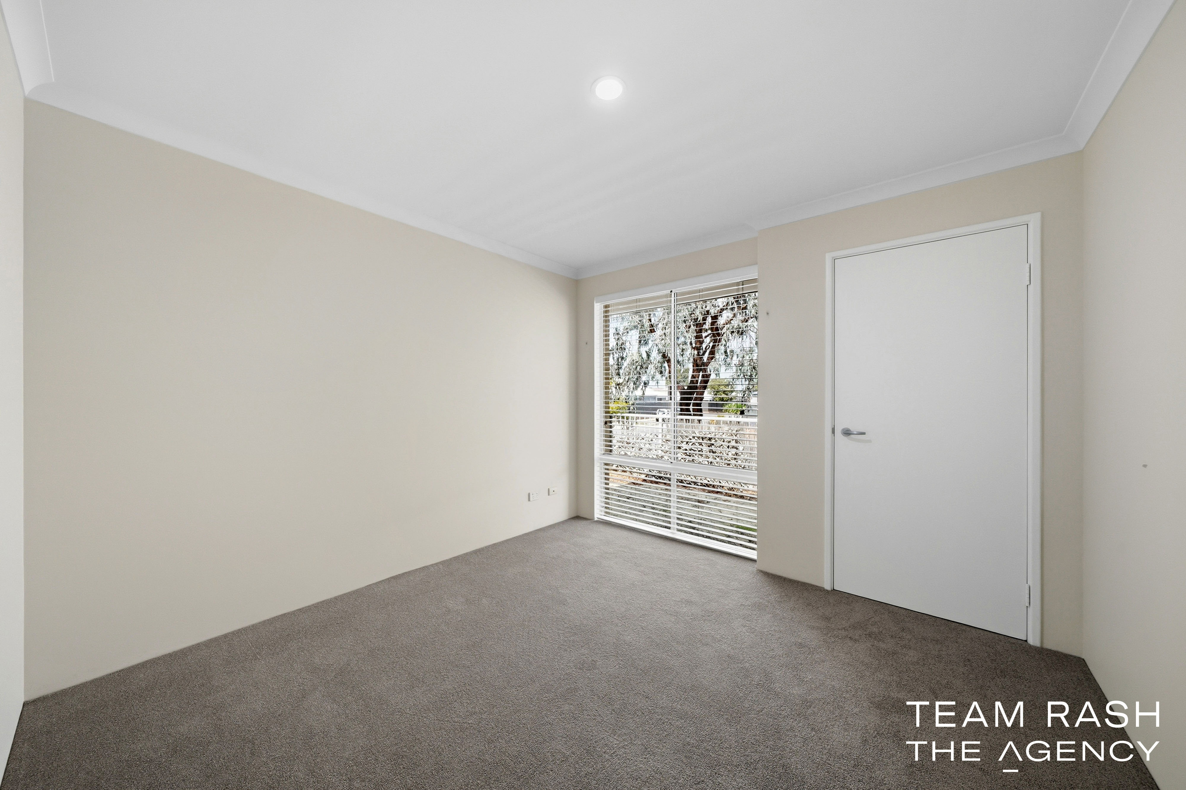 4-bedroom house at 2 Horticulture Gardens, Banksia Grove, WA 6031, Wanneroo, Western Australia