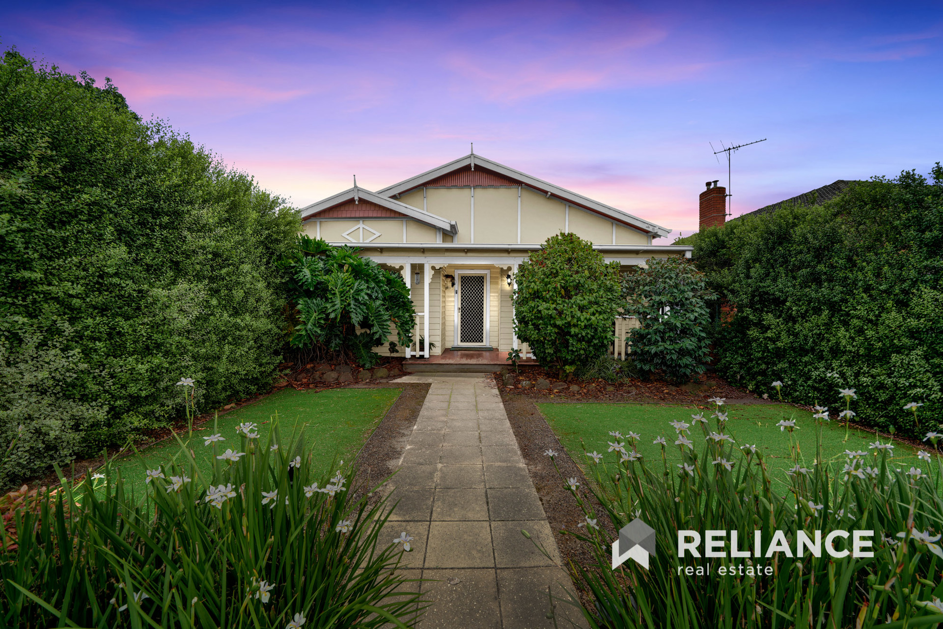3-bedroom unit at 6A Railway Avenue, Werribee, VIC 3030, Wyndham, Victoria