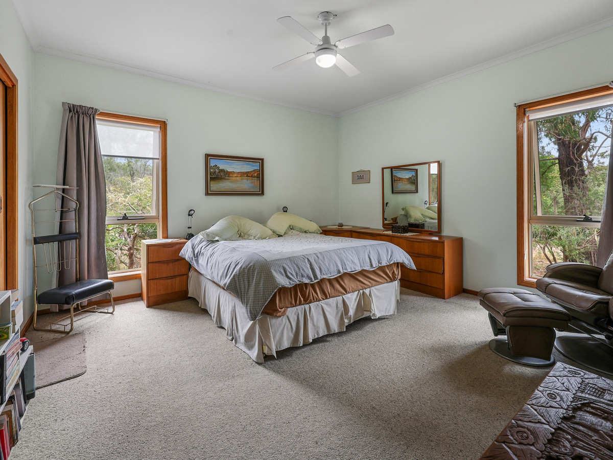 152 North Boundary Road, Hamilton, Vic, 3300 - Image 8