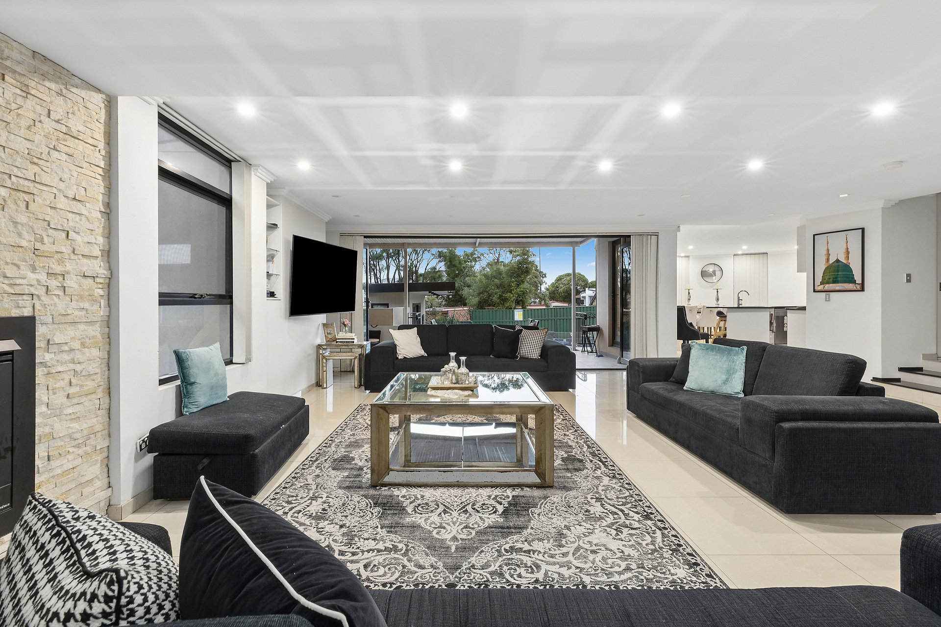 77 MAIDEN STREET, Greenacre NSW 2190 - Image 3