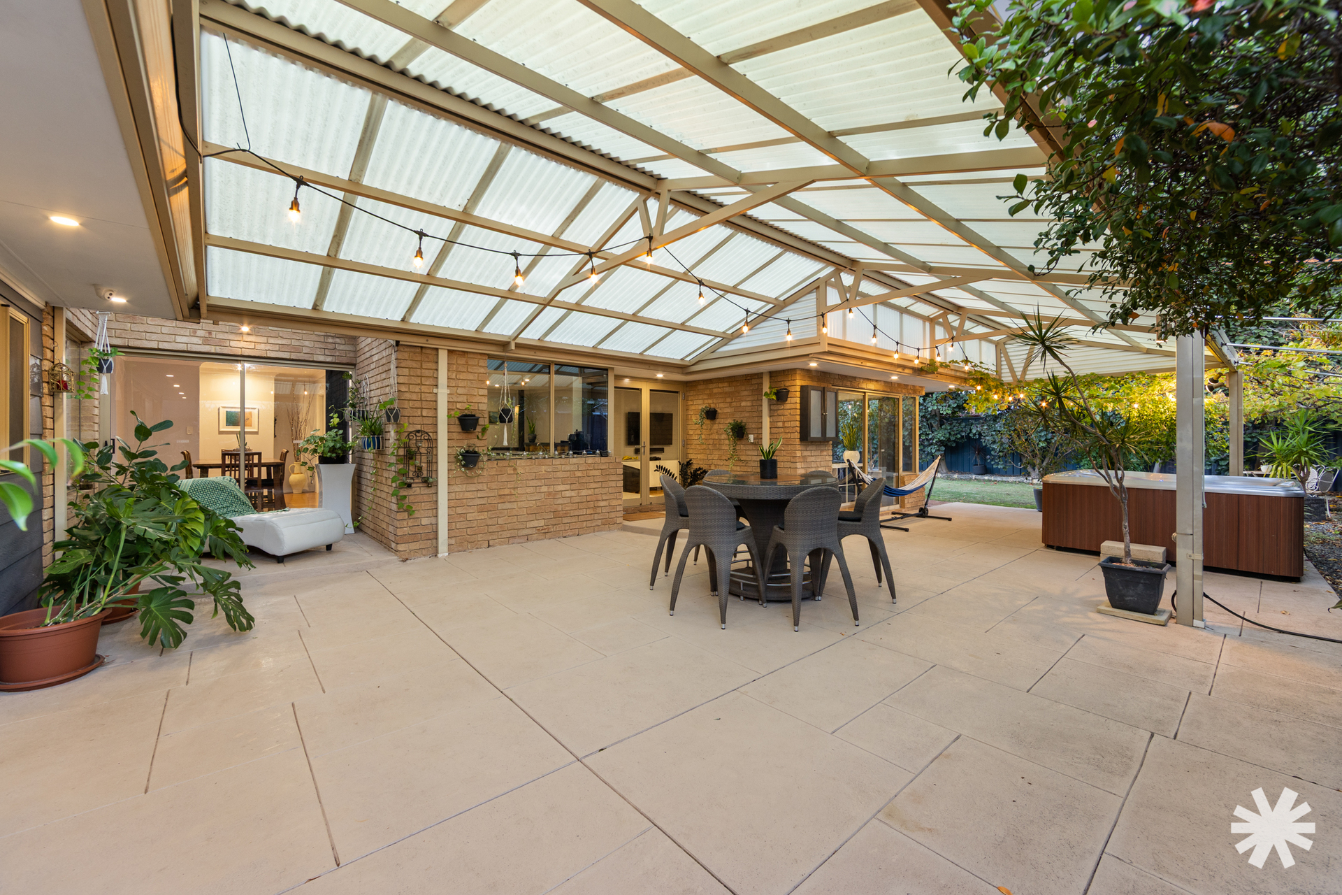 14 CALLEEN COURT, Wilson WA 6107 - Image 1
