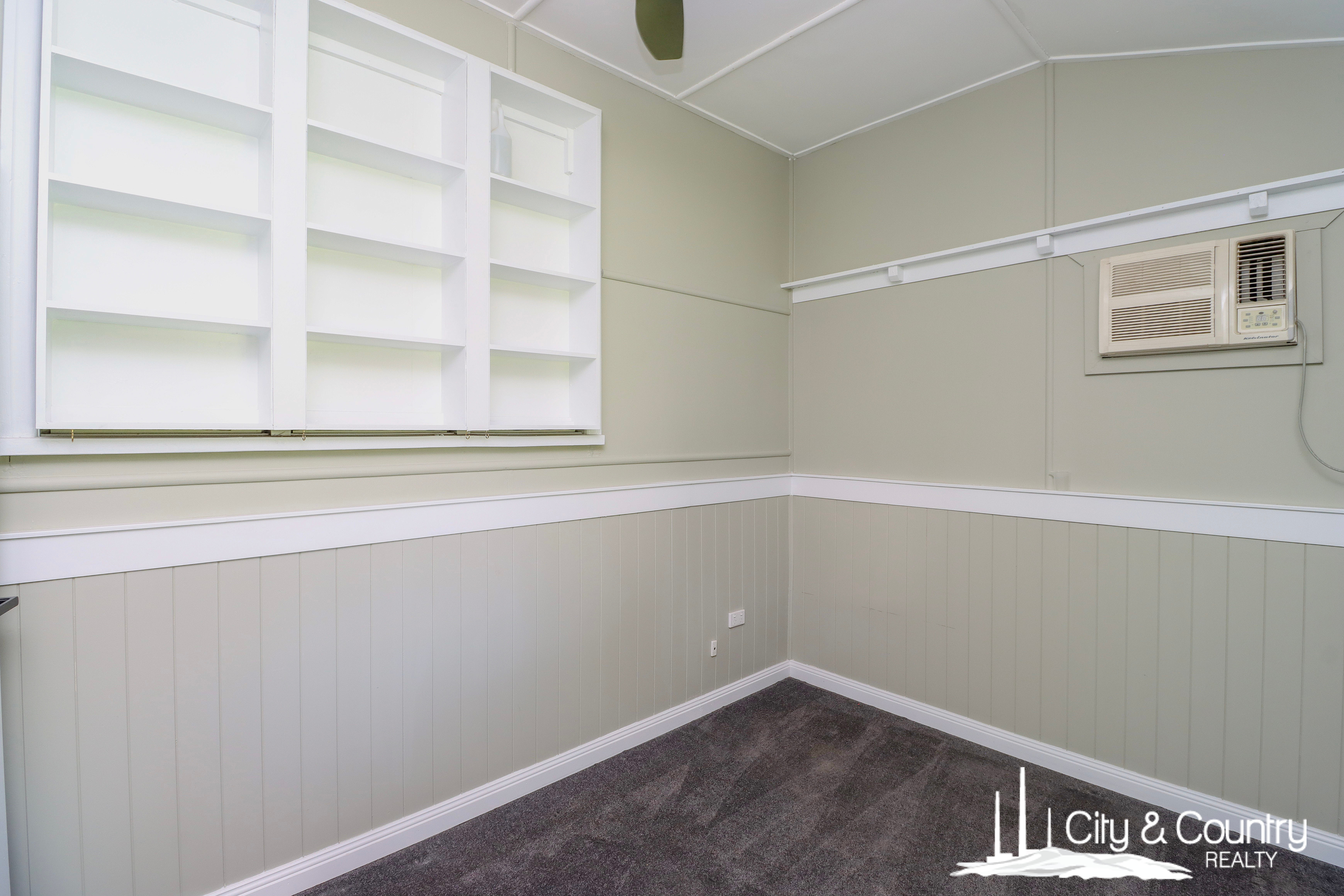12 Dorothy Street, Mornington, QLD 4825 - Image 8