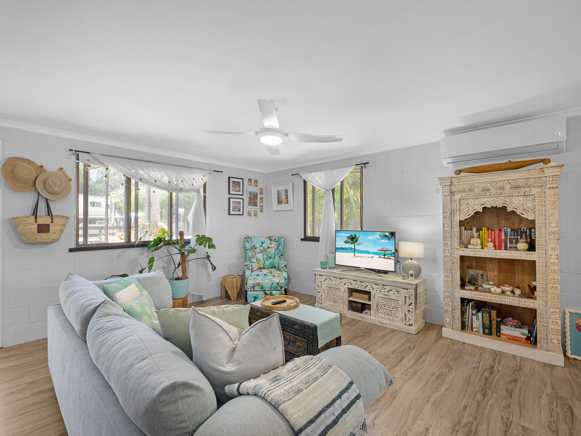35 SHELLCOT STREET, Toogoom QLD 4655 - Image 5
