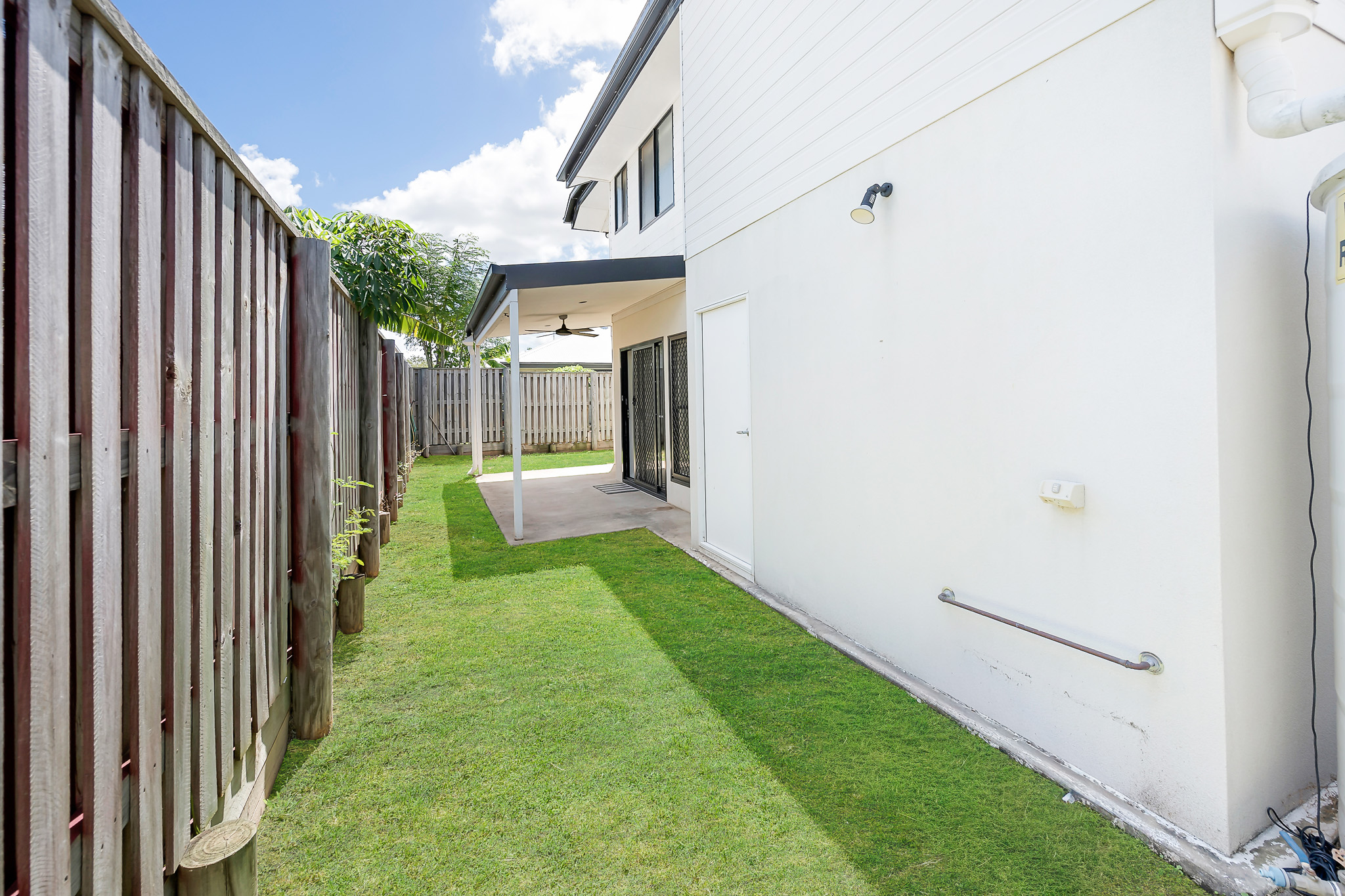 4-bedroom unit at 1/1 Wedgetail Road, Clinton, QLD 4680, Gladstone, Queensland