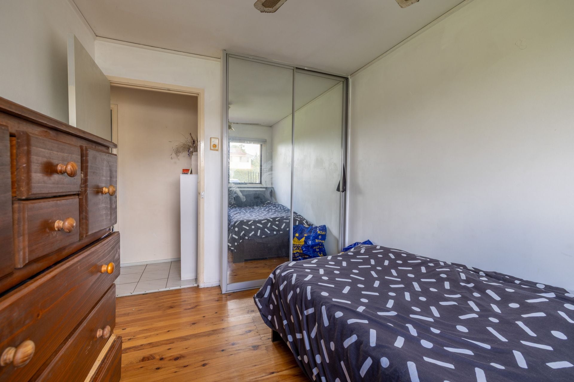 155 ST JOHNS ROAD, Bradbury NSW 2560 - Image 10