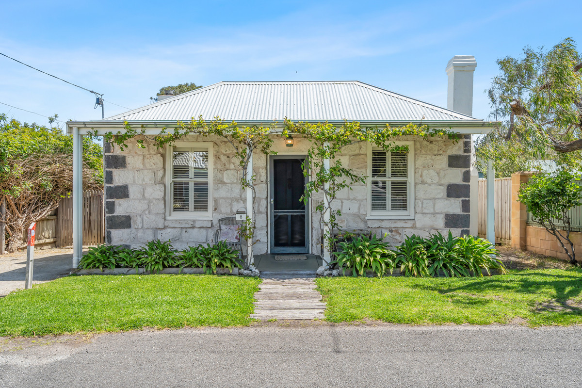 4-bedroom house at 8 Union Street, Port Fairy, VIC 3284, Moyne, Victoria