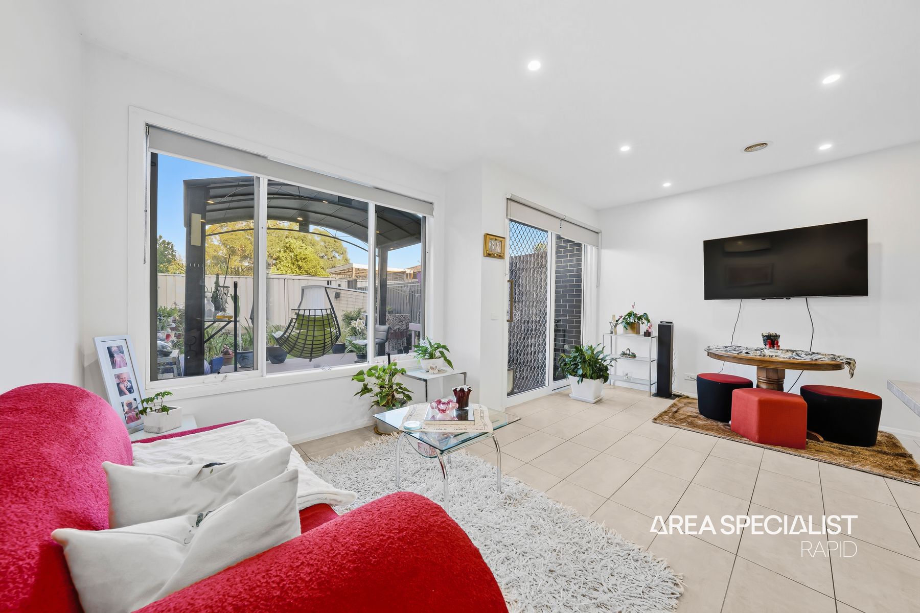 UNIT 5 14-15 HAZELMERE AVENUE, Cranbourne West VIC 3977 - Image 6