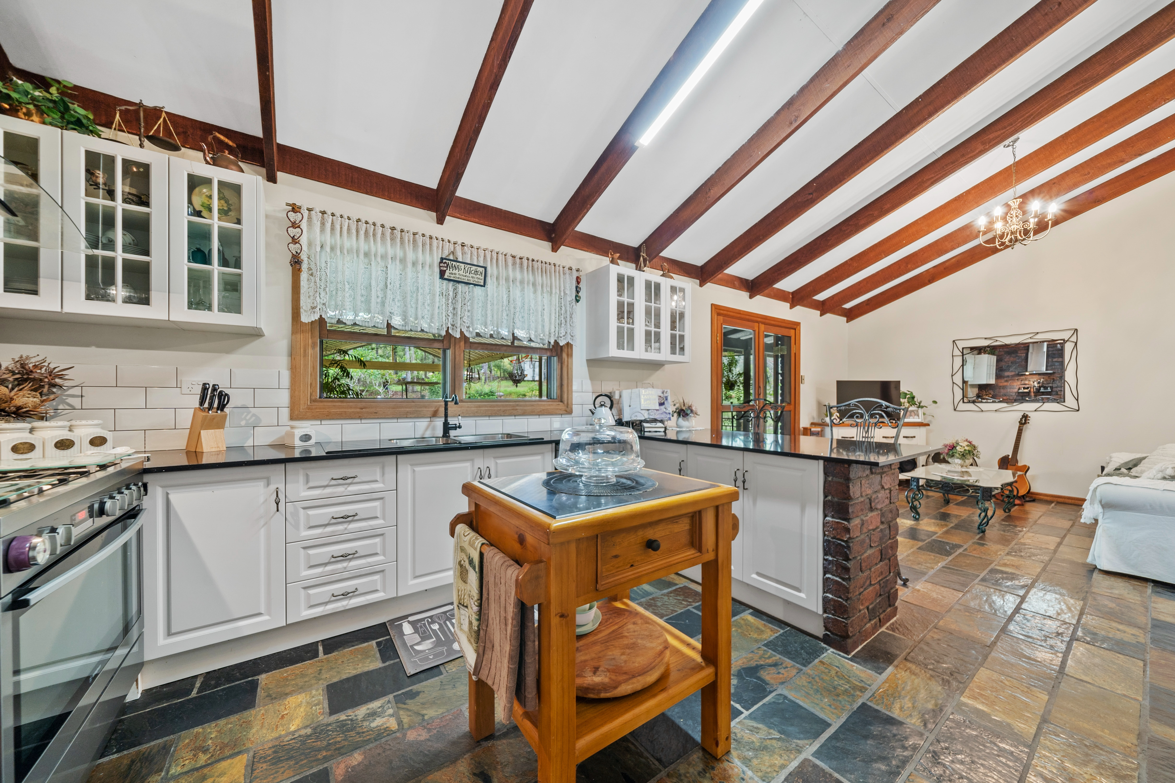 7-bedroom house at 132-138 Buccan Road, Buccan, Qld, 4207, , Queensland