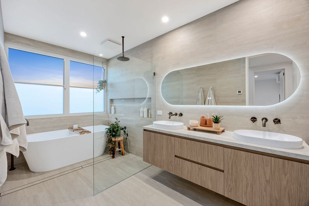 5-bedroom house at 12 MIRANDA CLOSE, Torquay VIC 3228, Surf Coast, Victoria