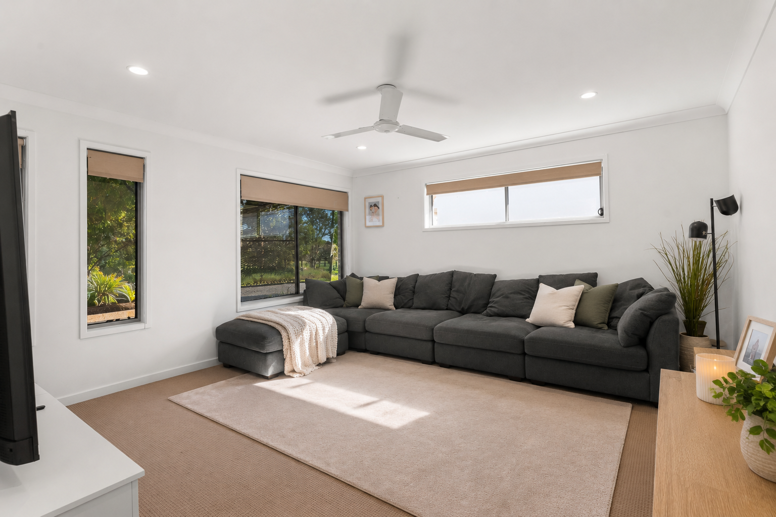16 BLAXLAND ROAD, Urraween QLD 4655 - Image 2