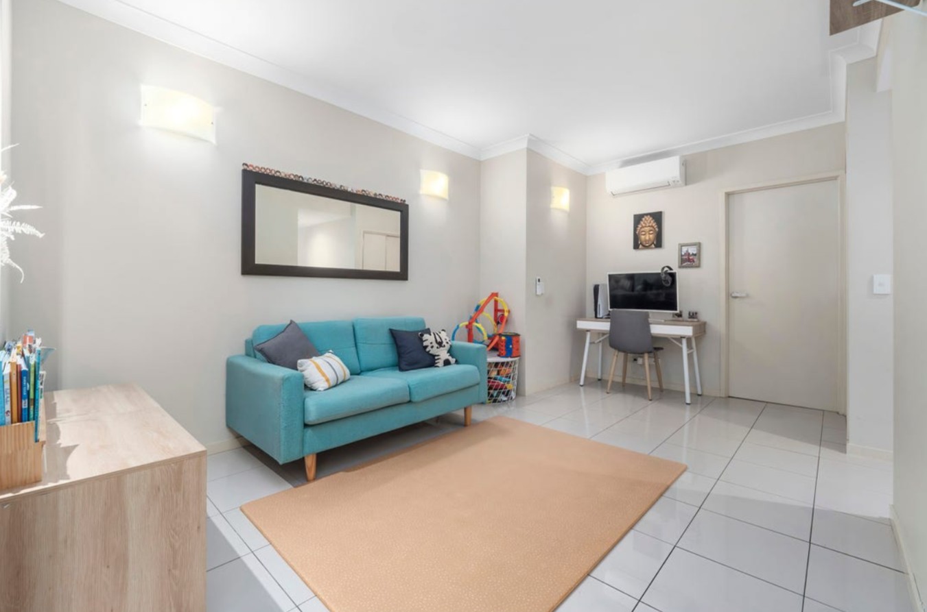 817 12-21 GREGORY STREET, WESTCOURT QLD 4870 - Image 3