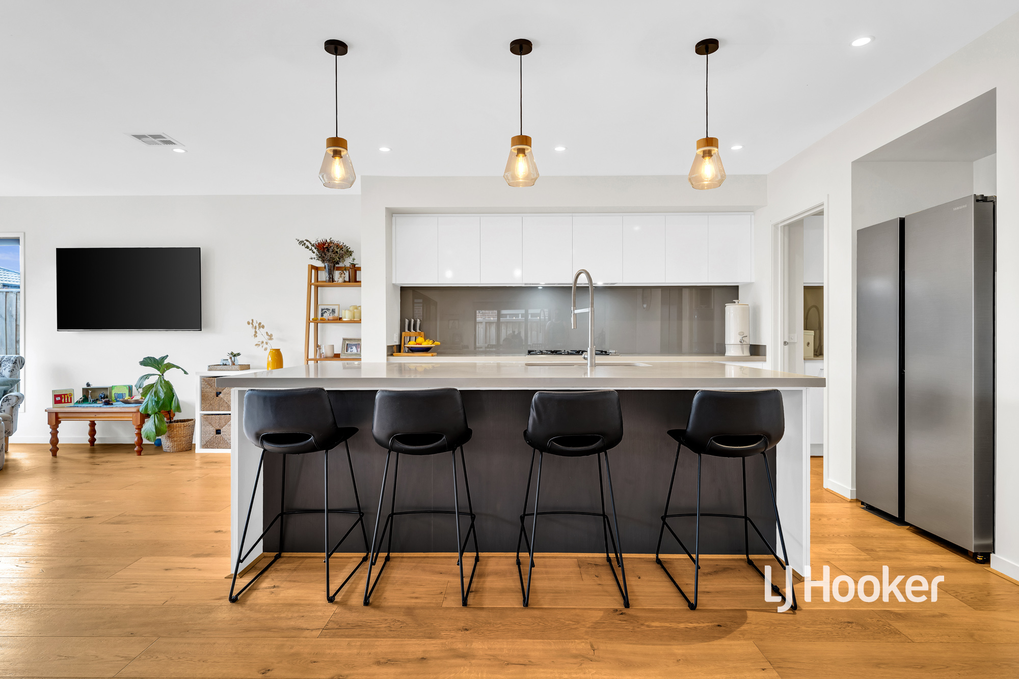 19 Wicker Street, Werribee, Vic, 3030 - Image 2