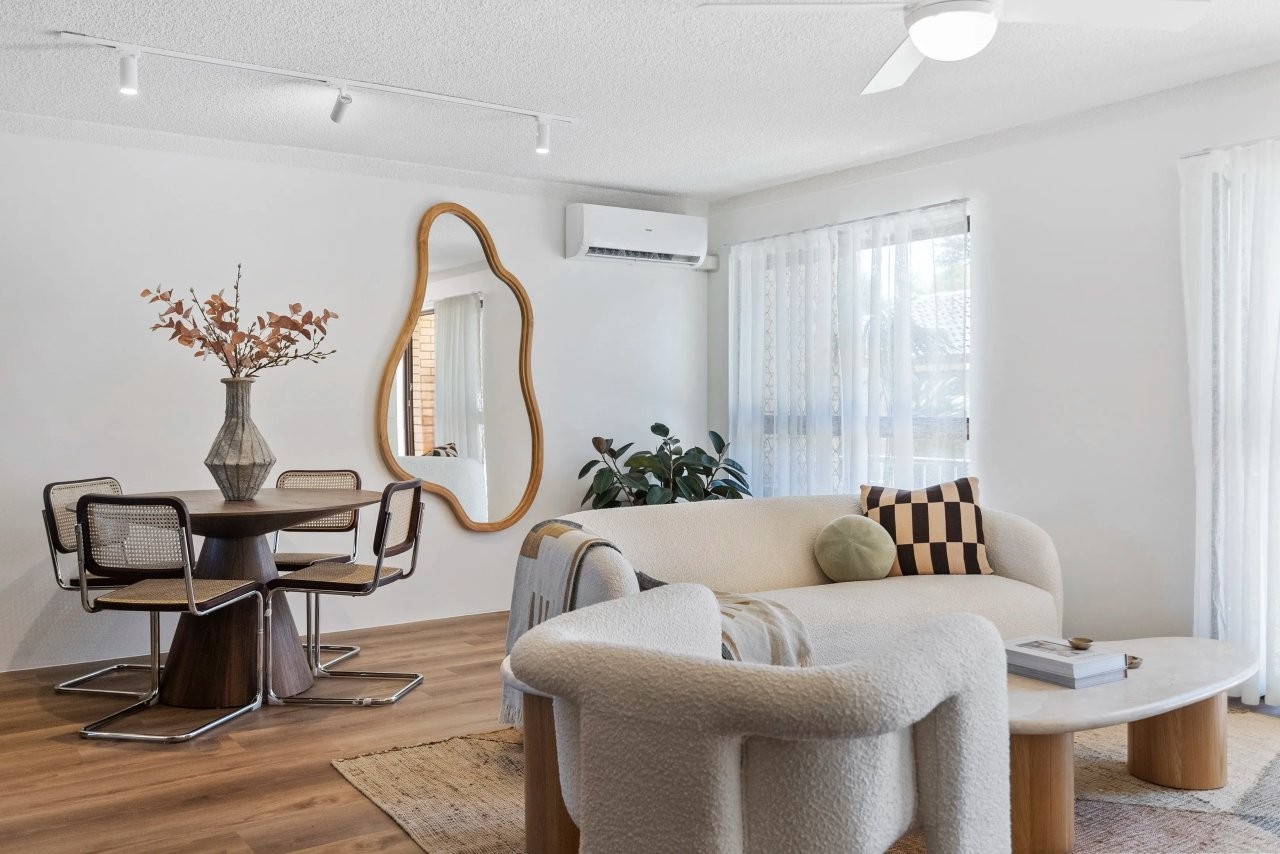 2/14 Christina Court, Mermaid Waters, Qld, 4218 - Image 4