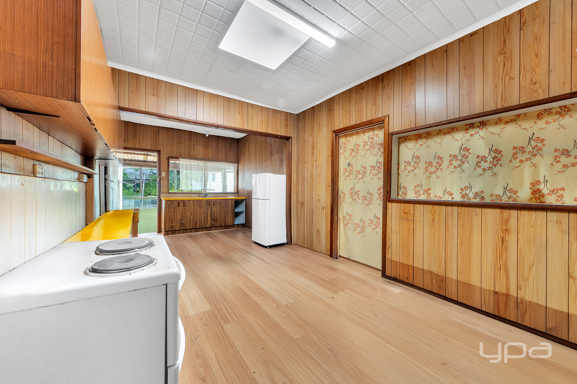 18 PRIMULA AVENUE, Brooklyn VIC 3012 - Image 4