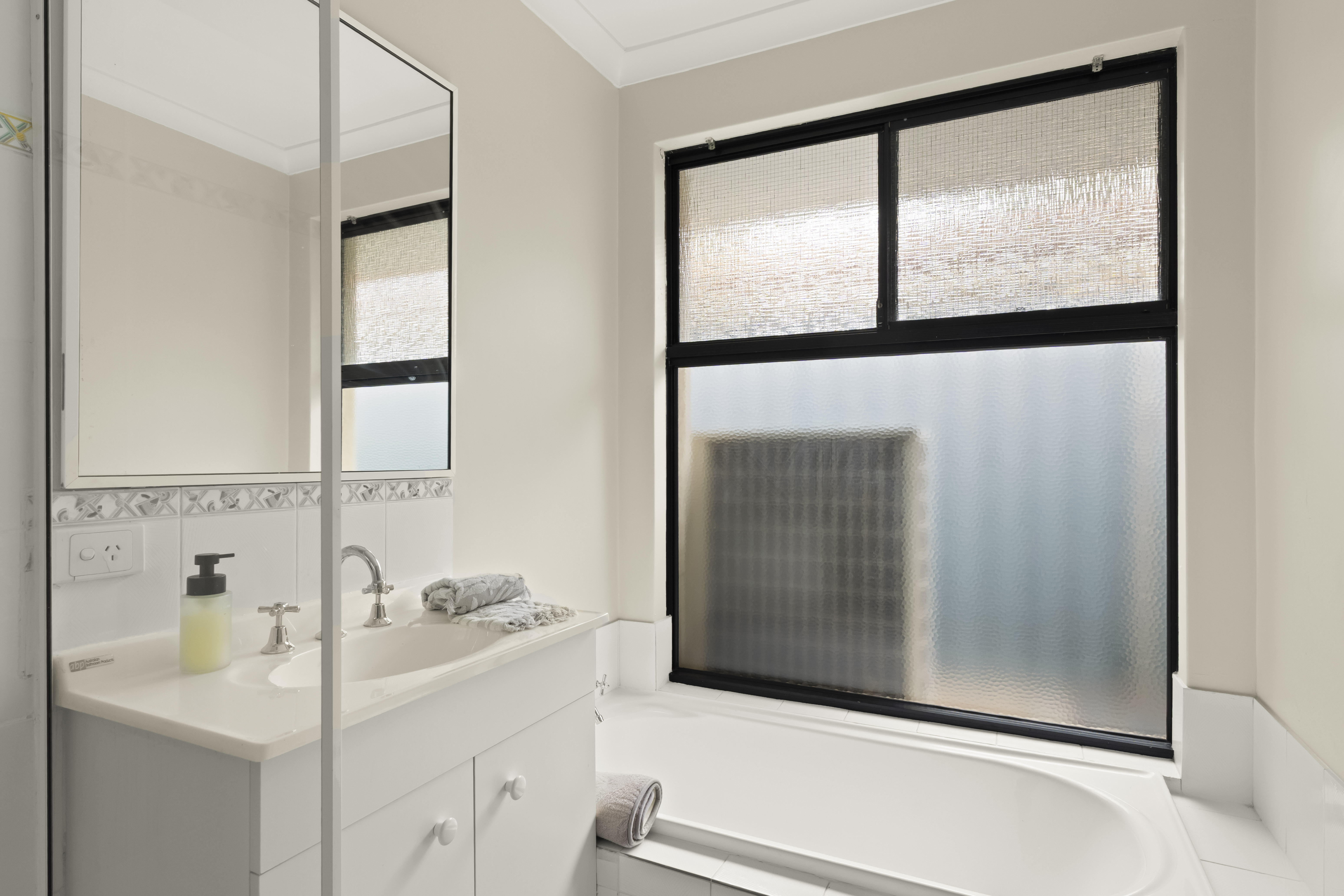 4-bedroom house at 6 STRATHCONA RISE, Bibra Lake WA 6163, Cockburn, Western Australia