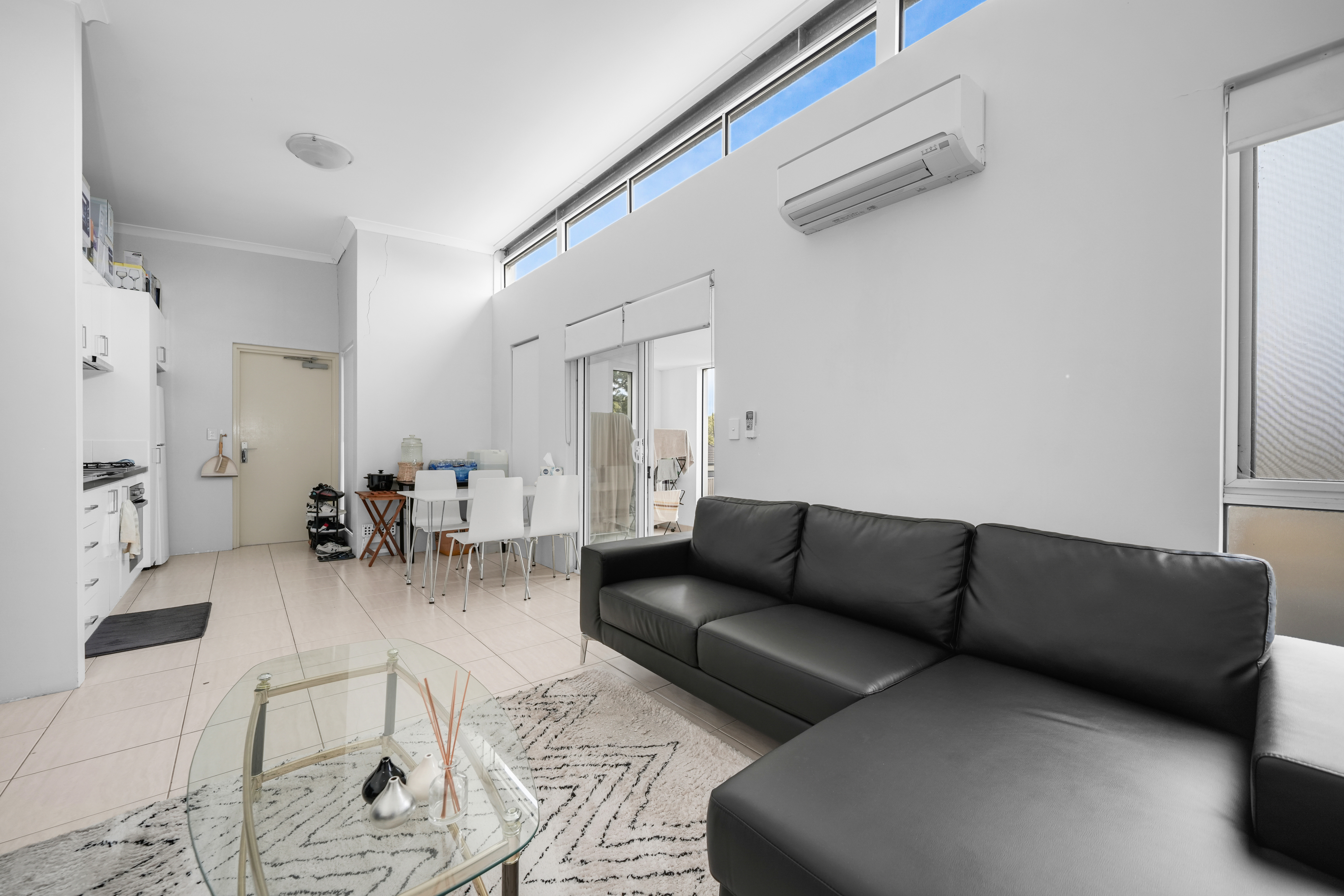 6 43 HOOLEY ROAD, MIDLAND WA 6056 - Image 1