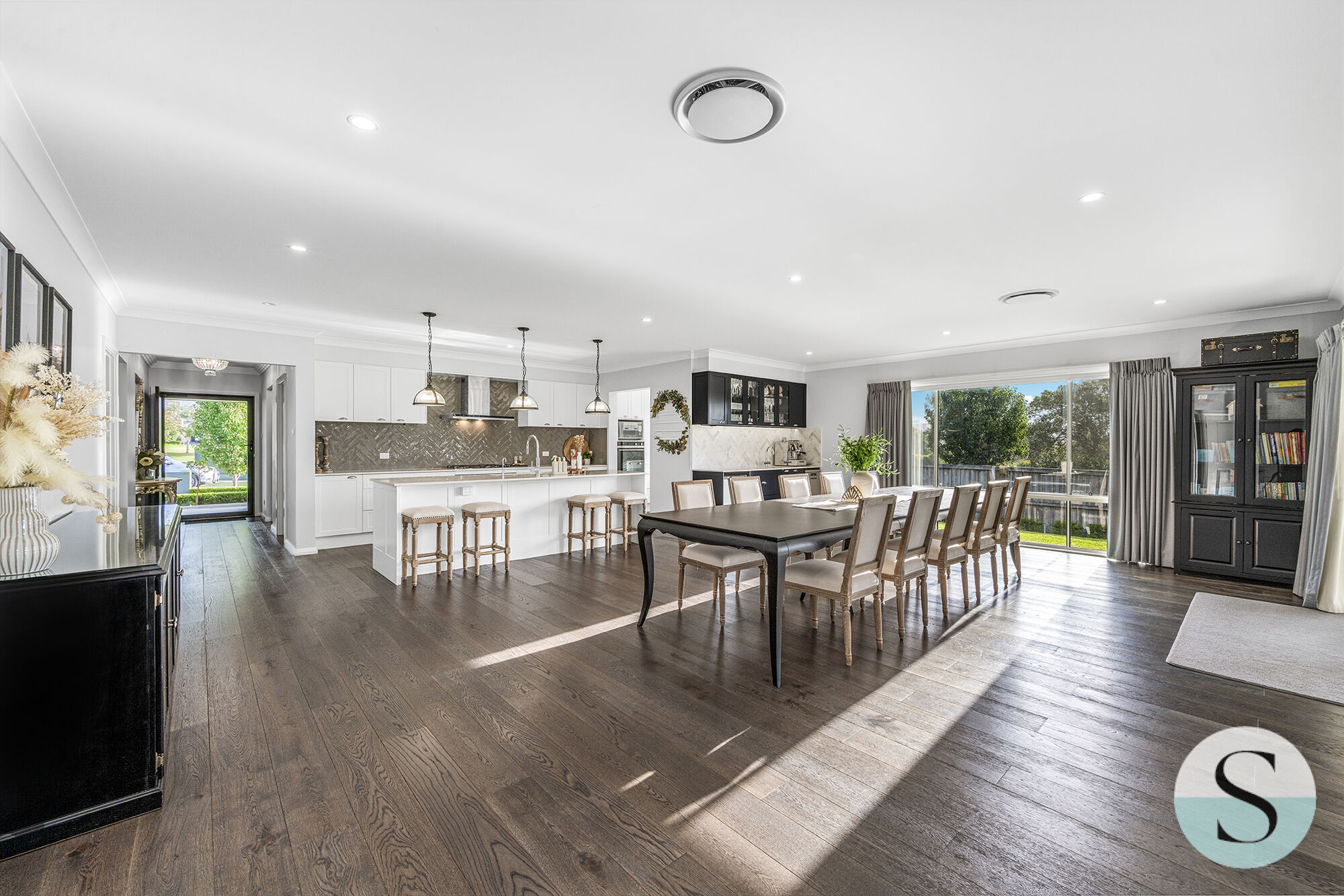 6 THRELKELD CRESCENT, Fletcher NSW 2287 - Image 4