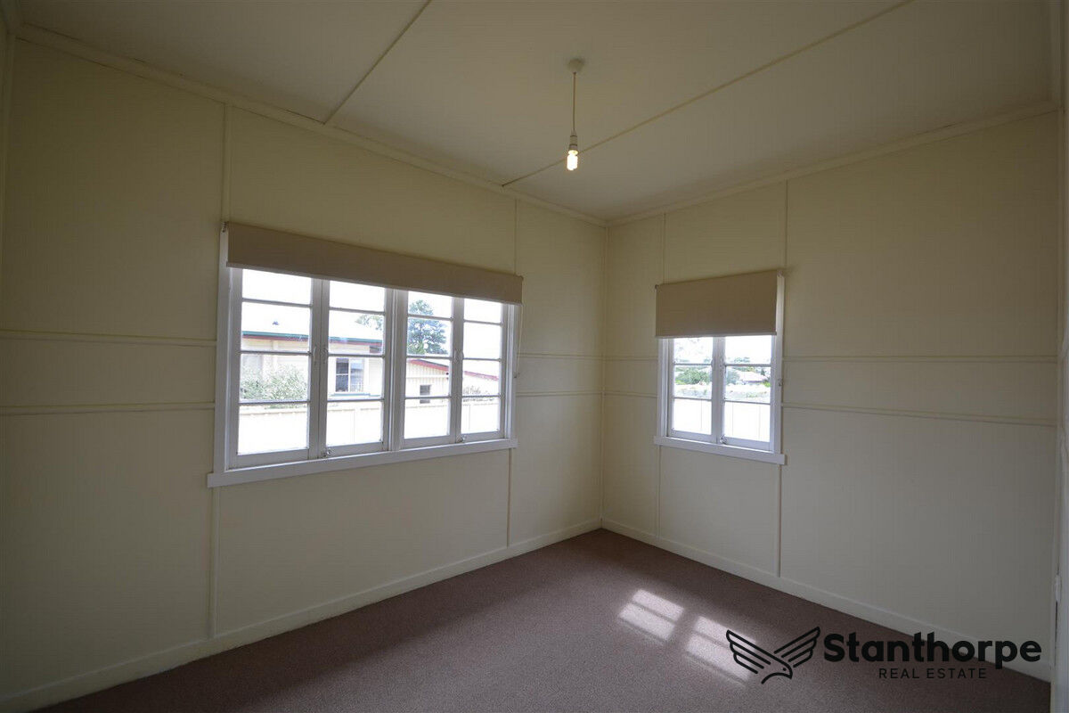 13 Stanton Street, Stanthorpe, QLD 4380 - Image 10