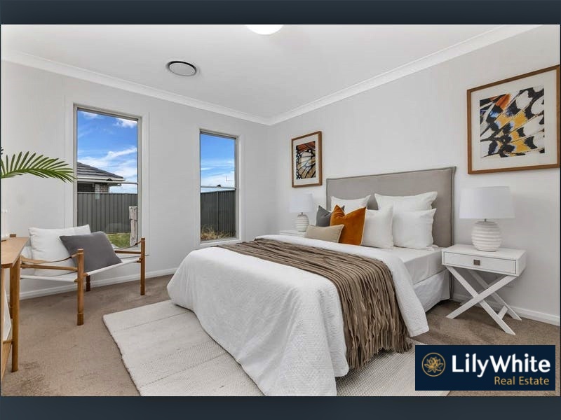 215 Macarthur Road, Spring Farm, NSW 2570 - Image 2