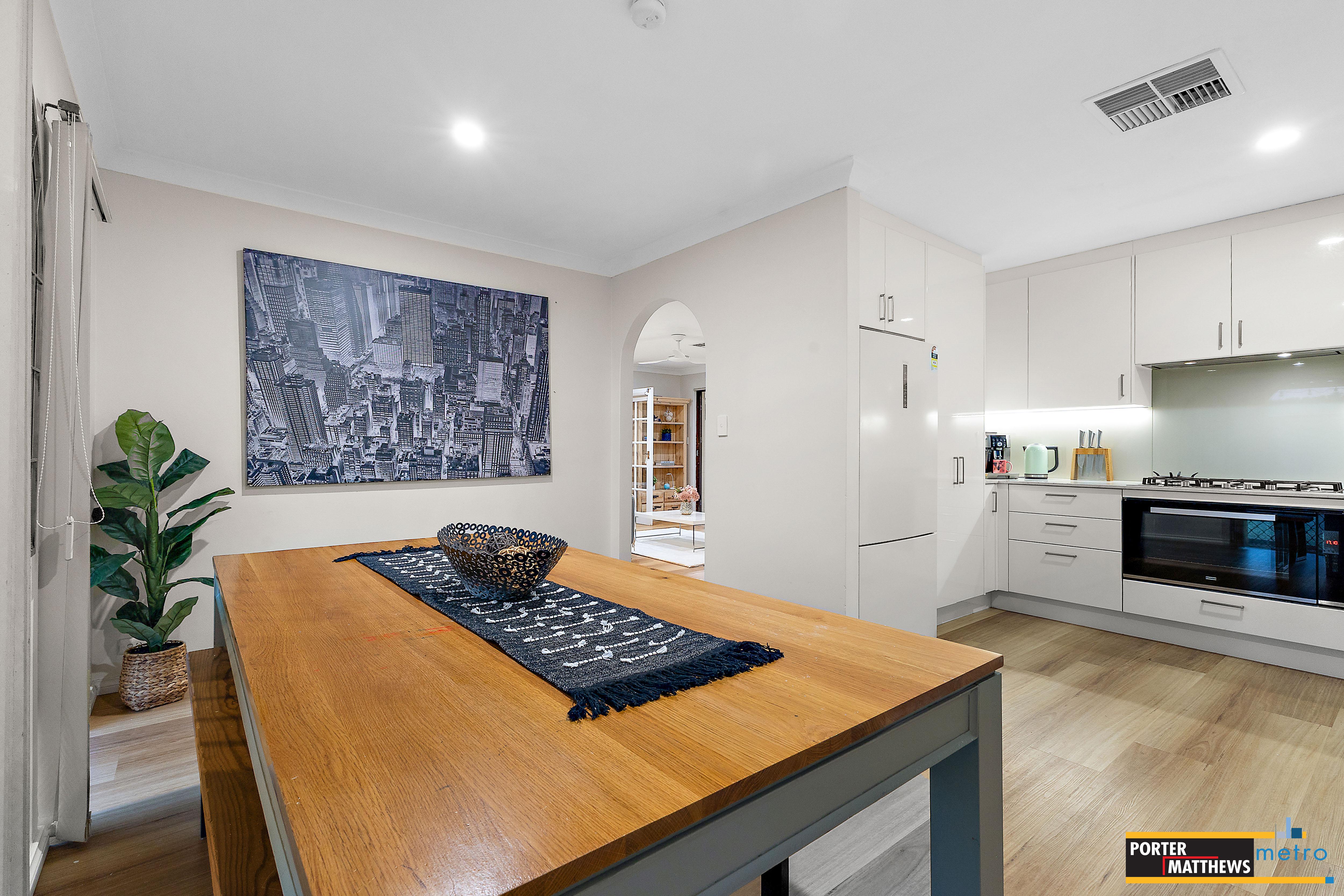 65 Mcnamara Drive, Thornlie, WA 6108 - Image 9
