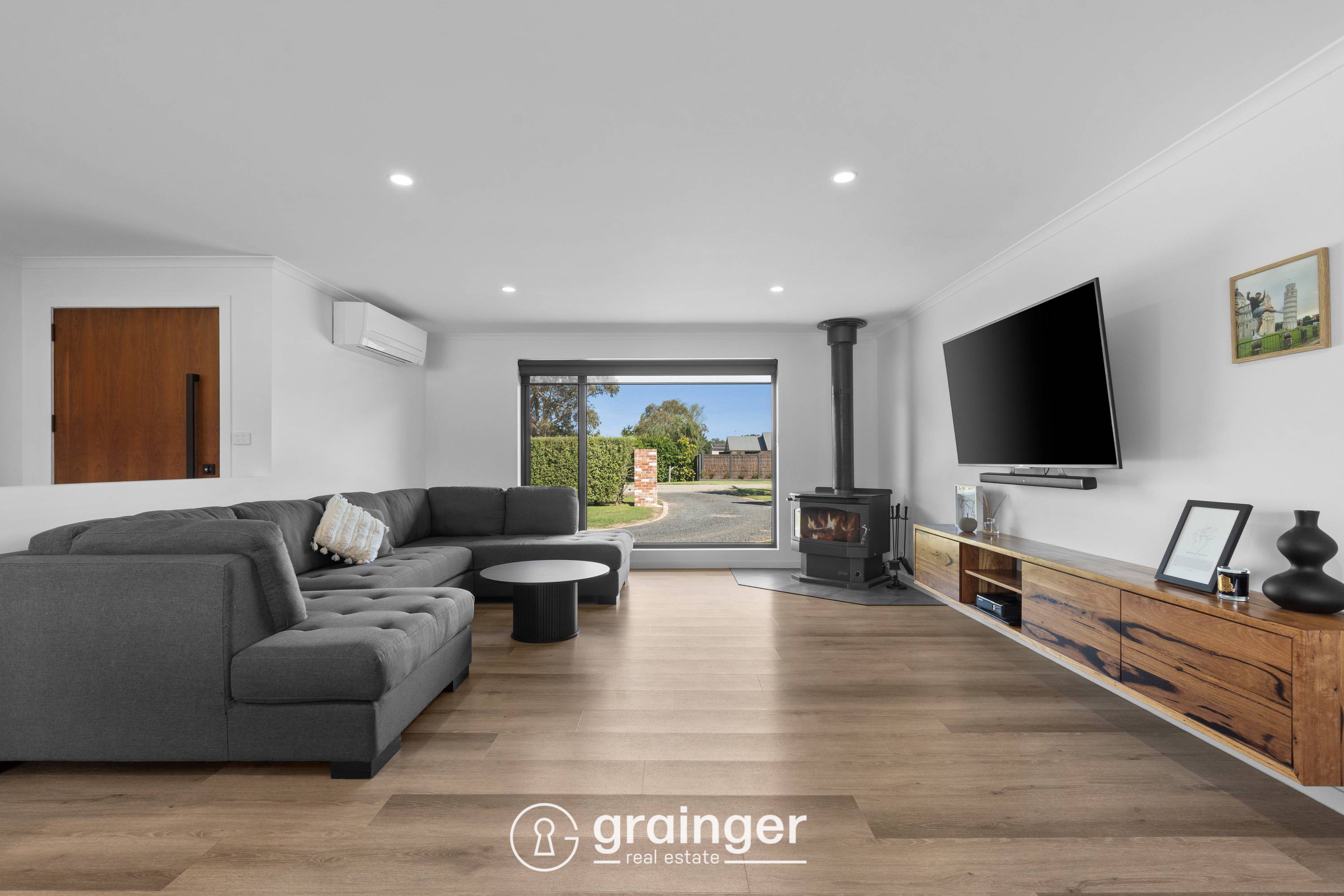 38 HOME ROAD, Nar Nar Goon VIC 3812 - Image 5