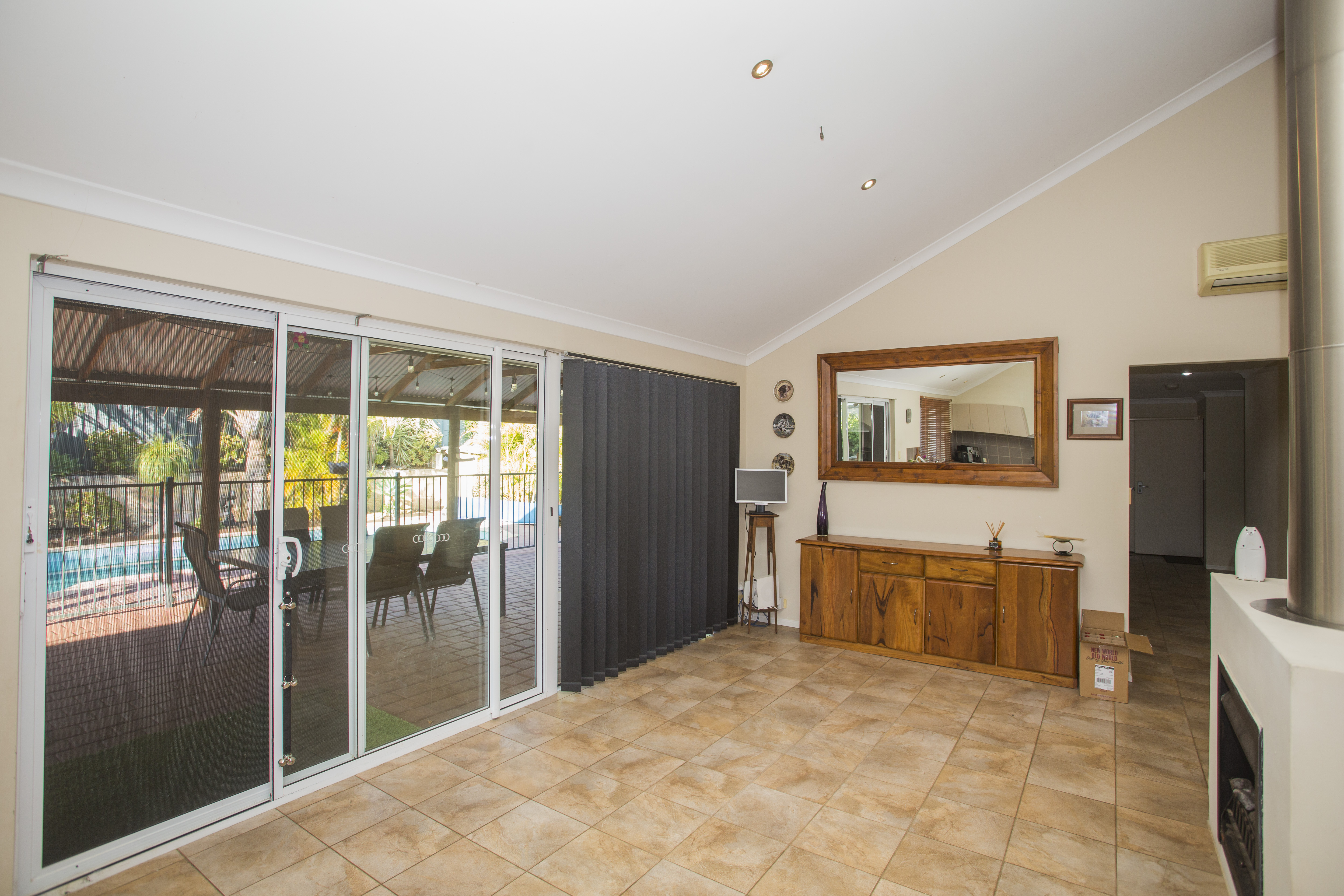 26 KIMBERLEY STREET, Bullsbrook WA 6084 - Image 8