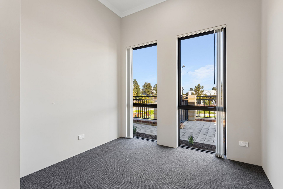 4-bedroom house at 40 Jewel Way, Banksia Grove, Wa, 6031, Wanneroo, Western Australia