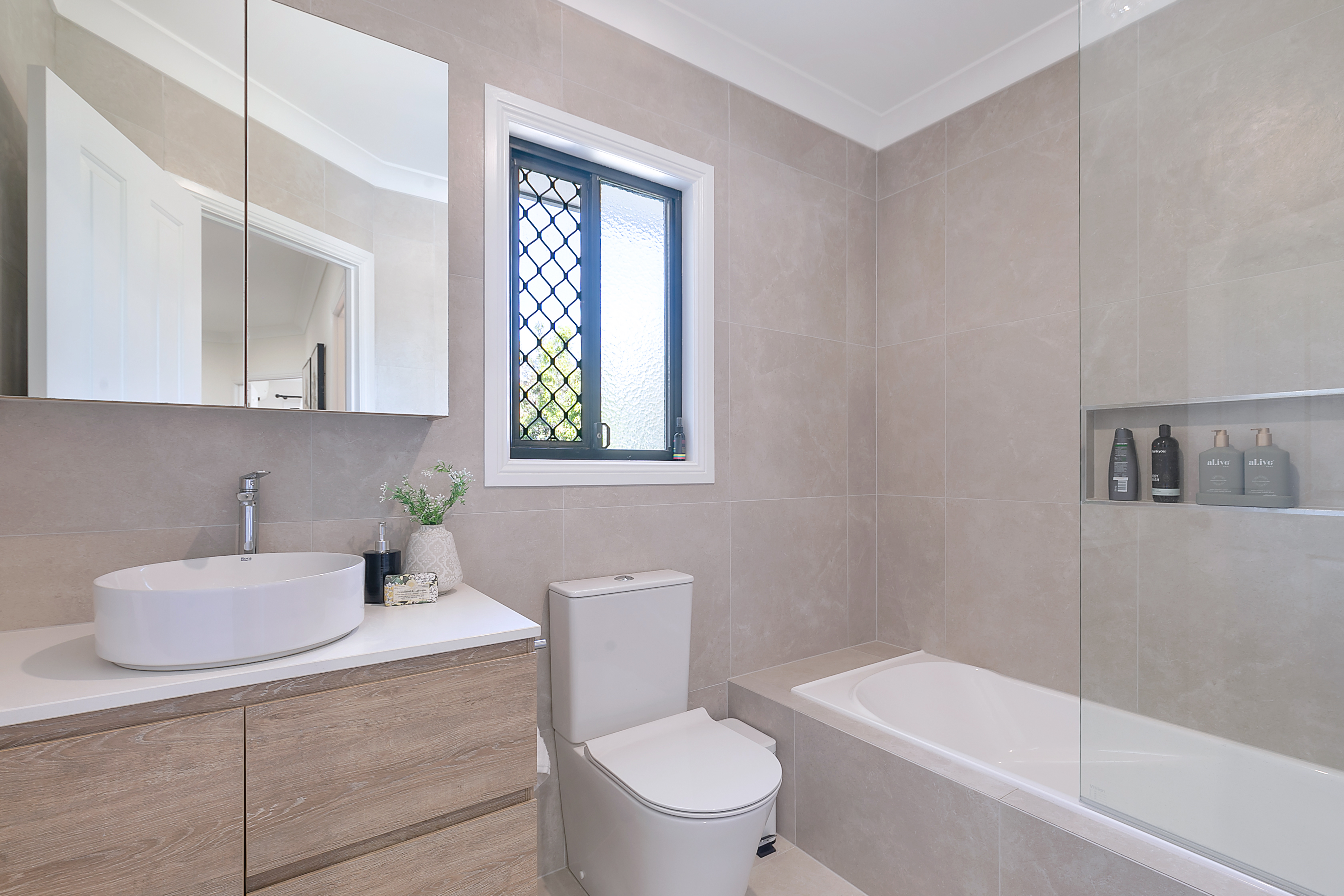 2/50 Jones Road, Carina Heights, QLD 4152 - Image 5