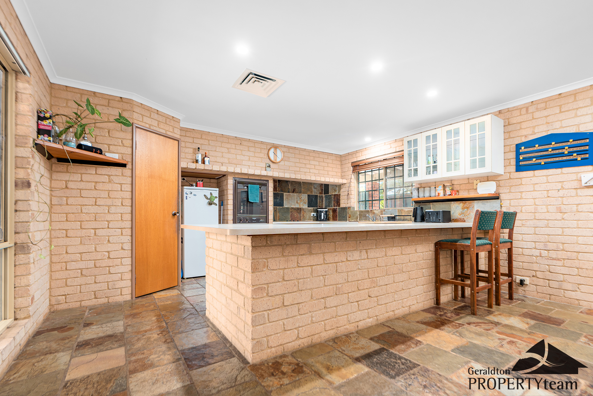 13 GANTHEAUME CRESCENT, Kalbarri WA 6536 - Image 4