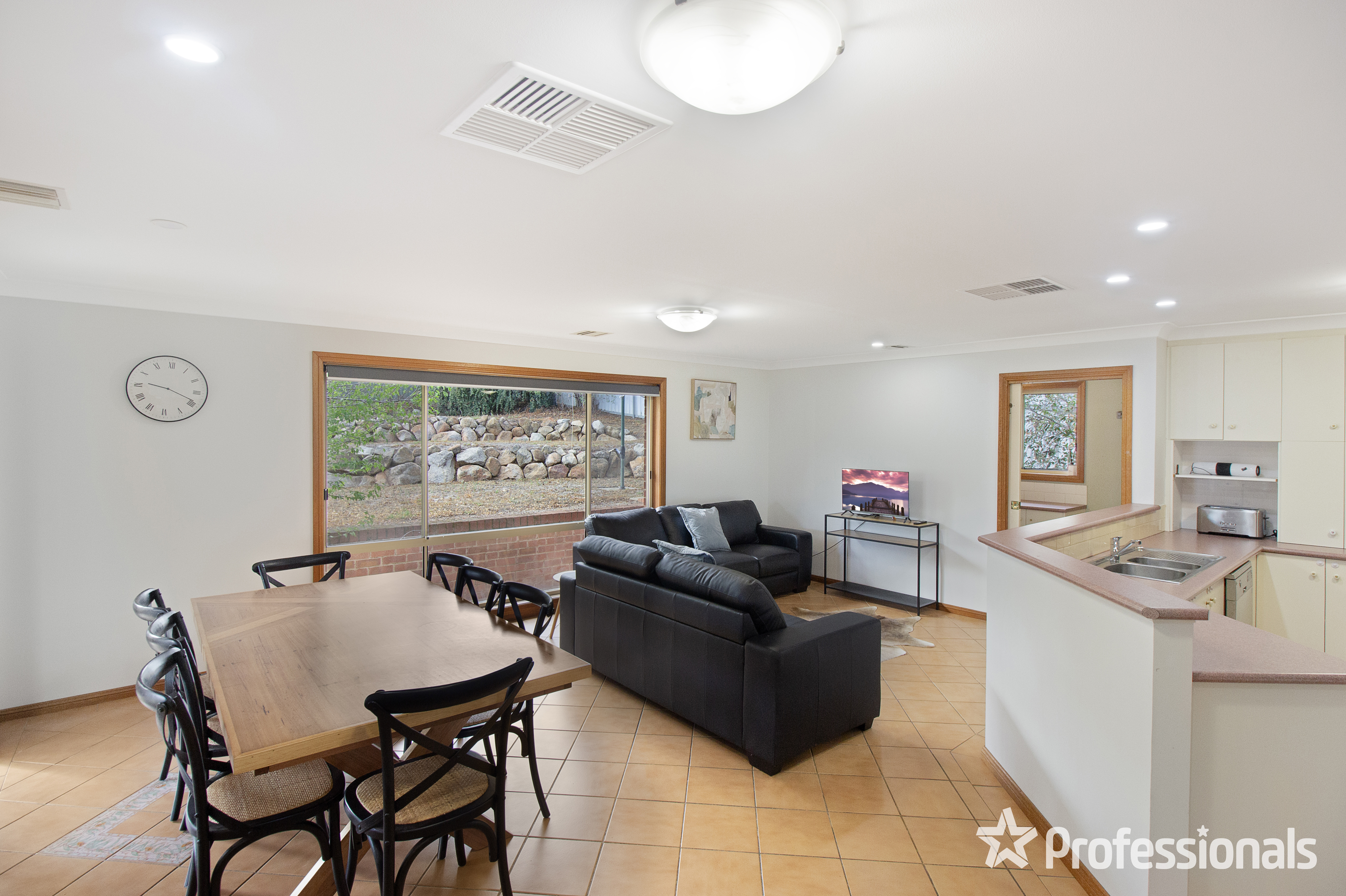 4-bedroom house at 12 KINCORA PLACE, Bourkelands NSW 2650, Wagga Wagga, New South Wales