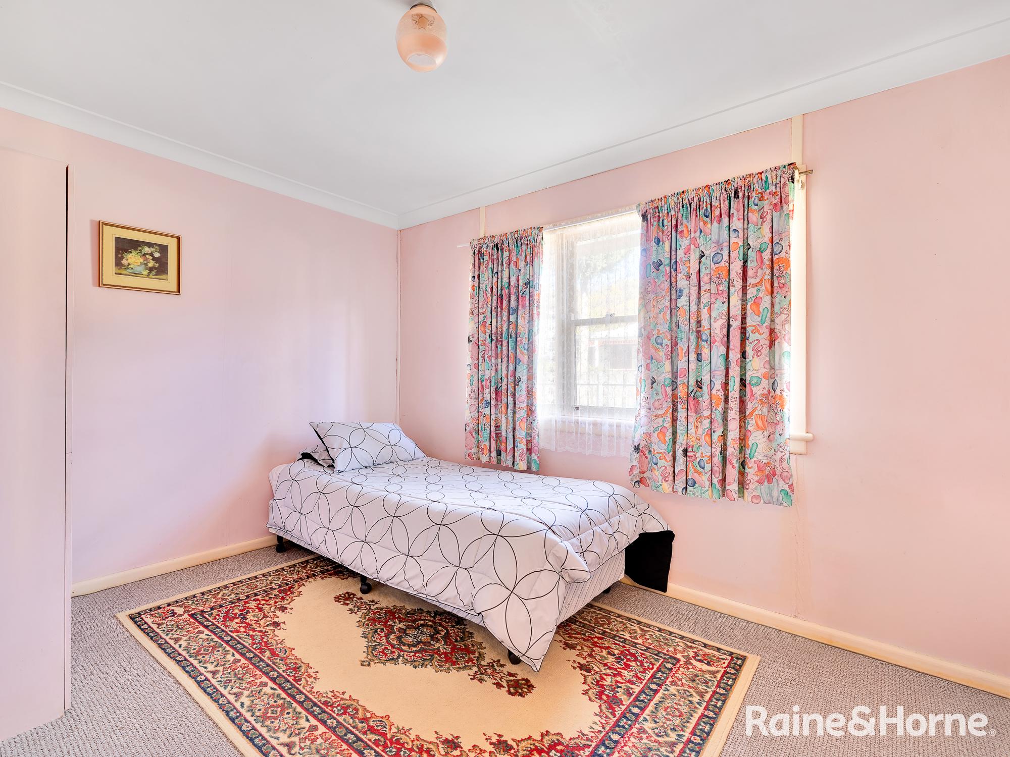 3-bedroom house at GOLD NUGGERTS 33 DENISON STREET, SOFALA NSW 2795, Bathurst, New South Wales