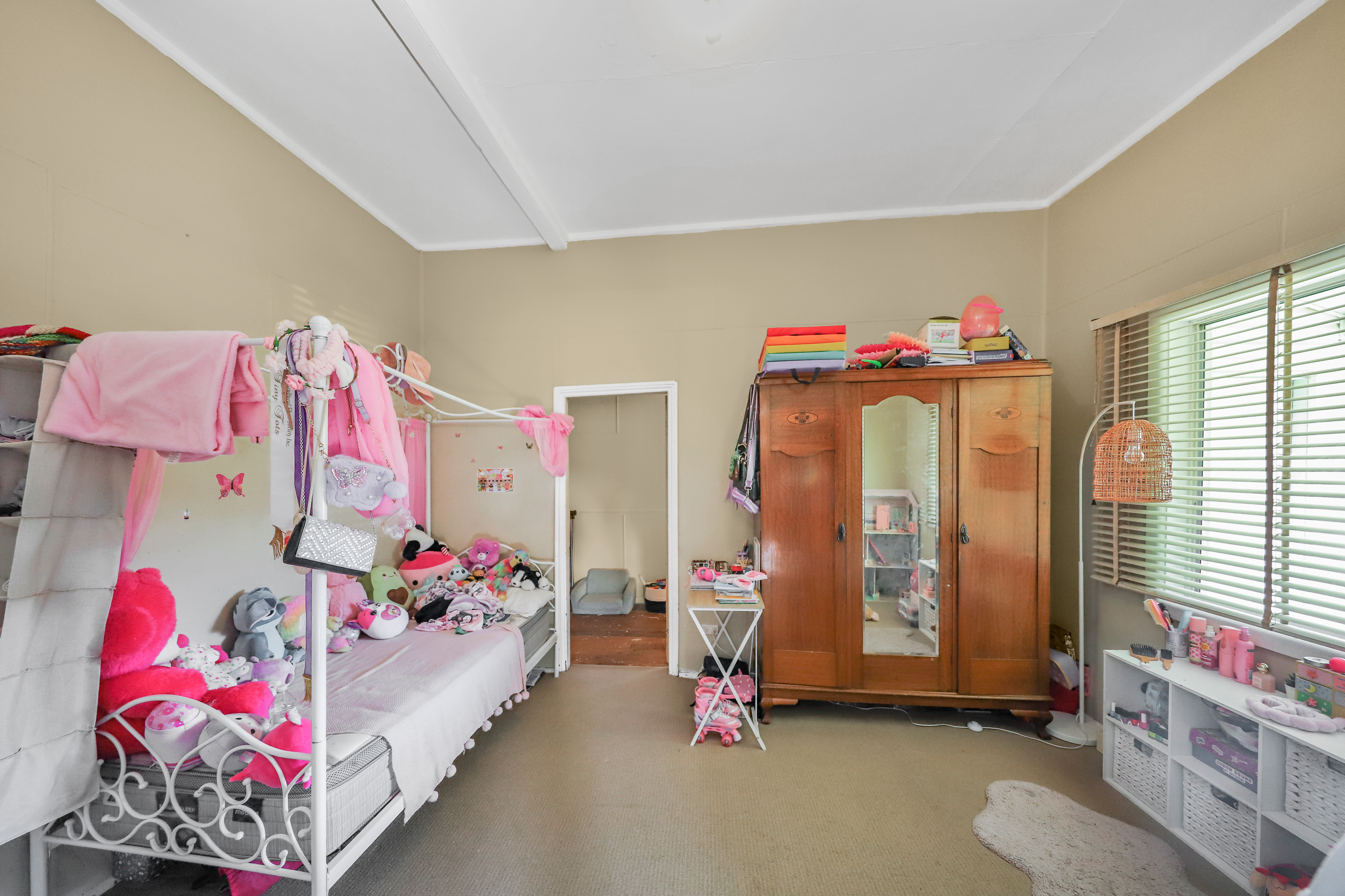 86 CAPPER STREET, Tumut NSW 2720 - Image 6