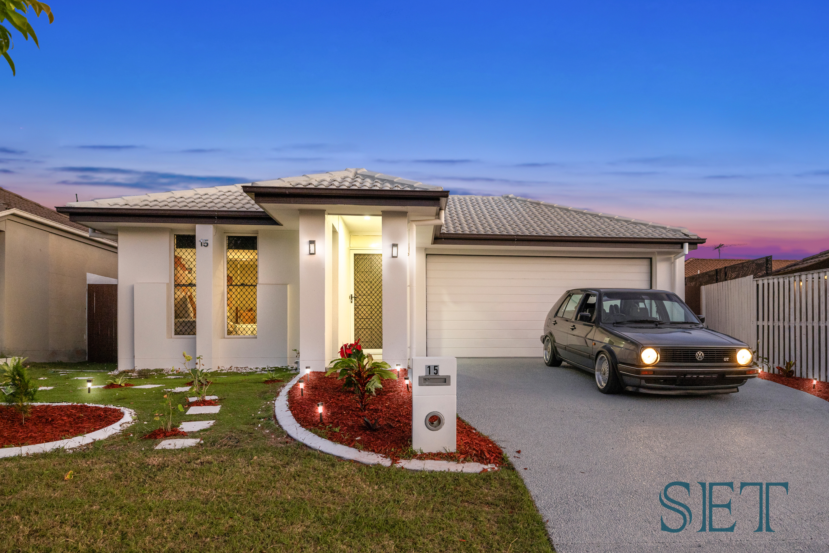 15 SHIMAO CRESCENT, North Lakes QLD 4509 - Image 3