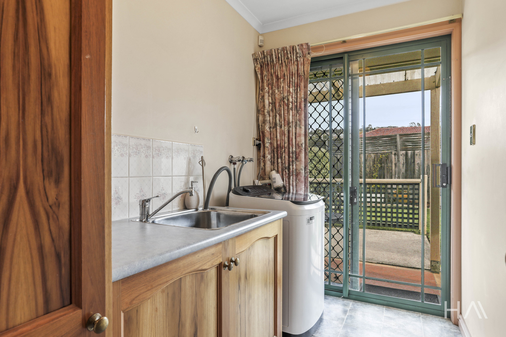 2-bedroom unit at 2 8 HOLSTUN PLACE, RIVERSIDE TAS 7250, West Tamar, Tasmania