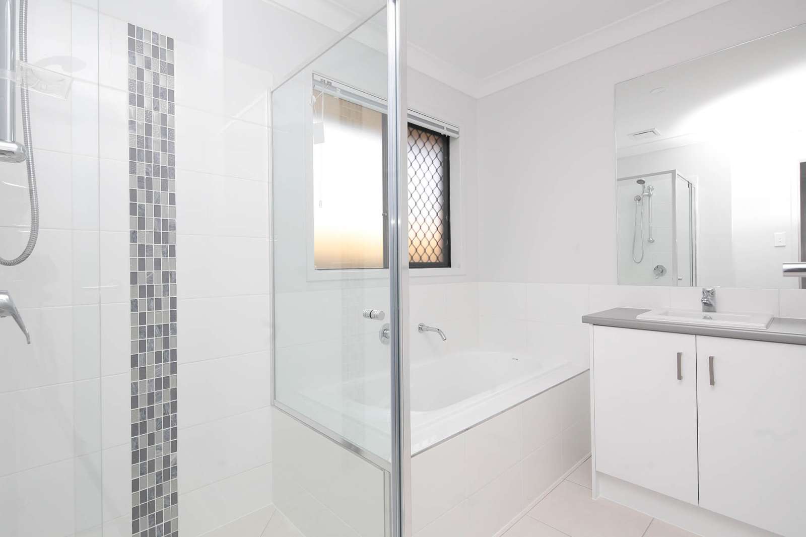 15 Wattlebird Court, Redbank Plains, Qld, 4301 - Image 4